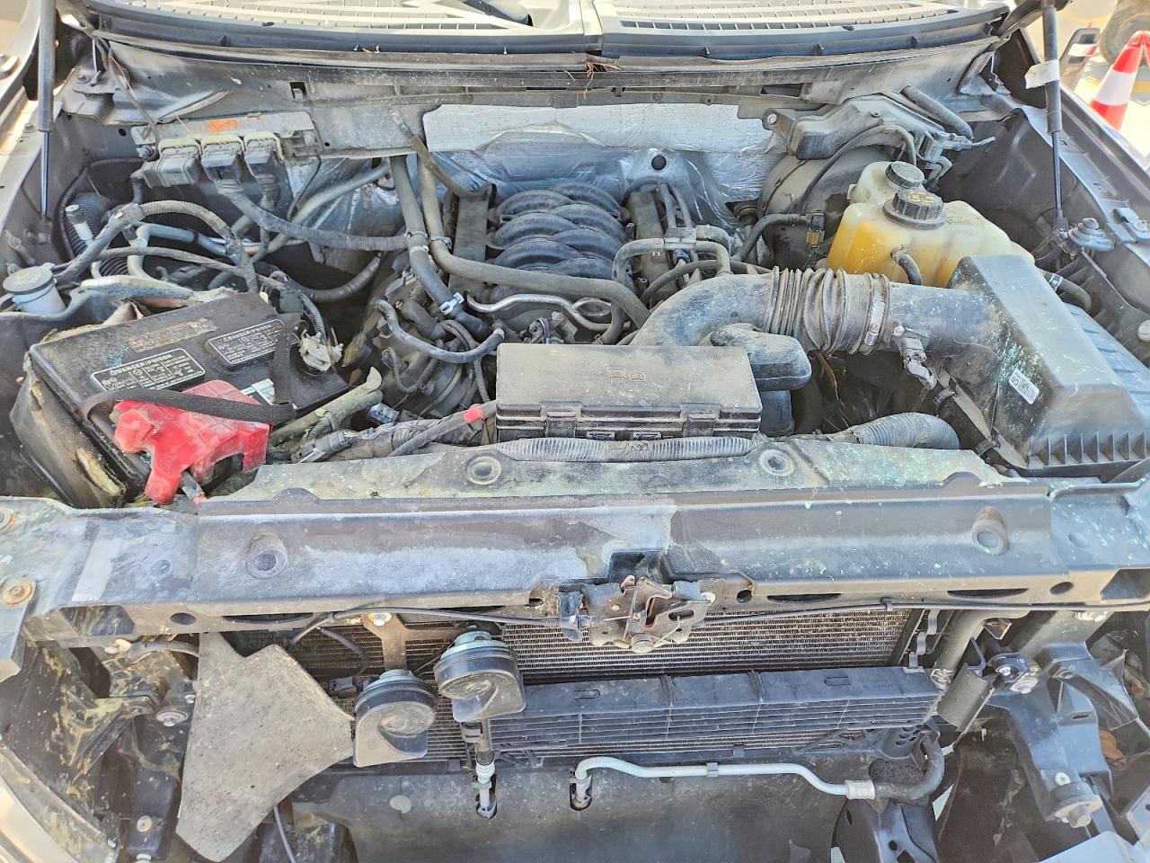 2013 Ford F150 Super Cab Серебряный vin: 1FTFX1EF1DKG02845