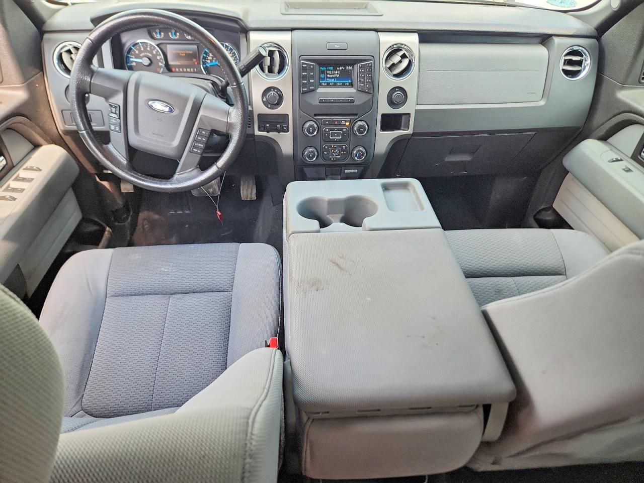 2014 Ford F150 Super Cab White vin: 1FTFX1EF1EFB16000
