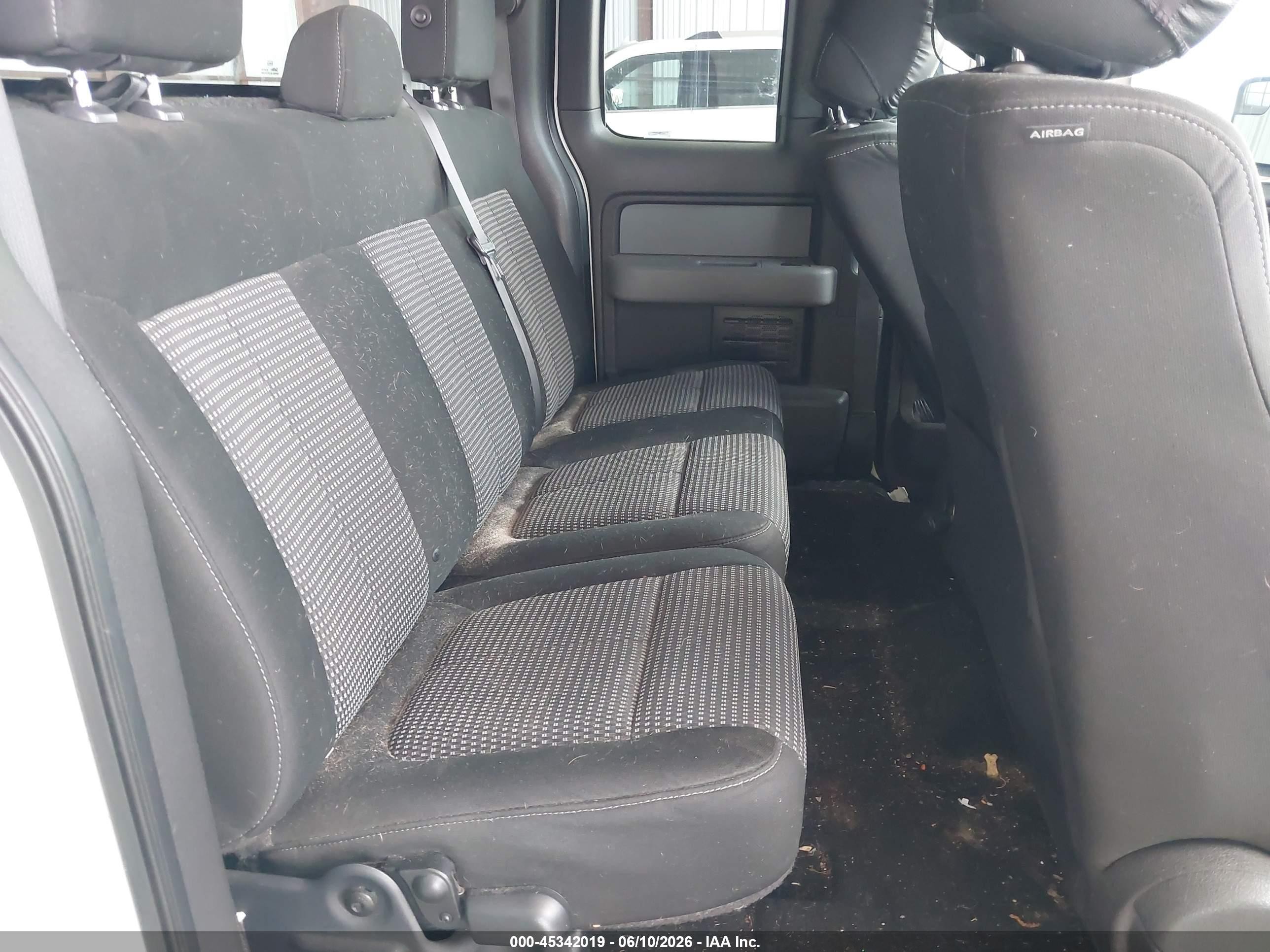 2014 Ford F-150 Stx Белый vin: 1FTFX1EF1EFC85675