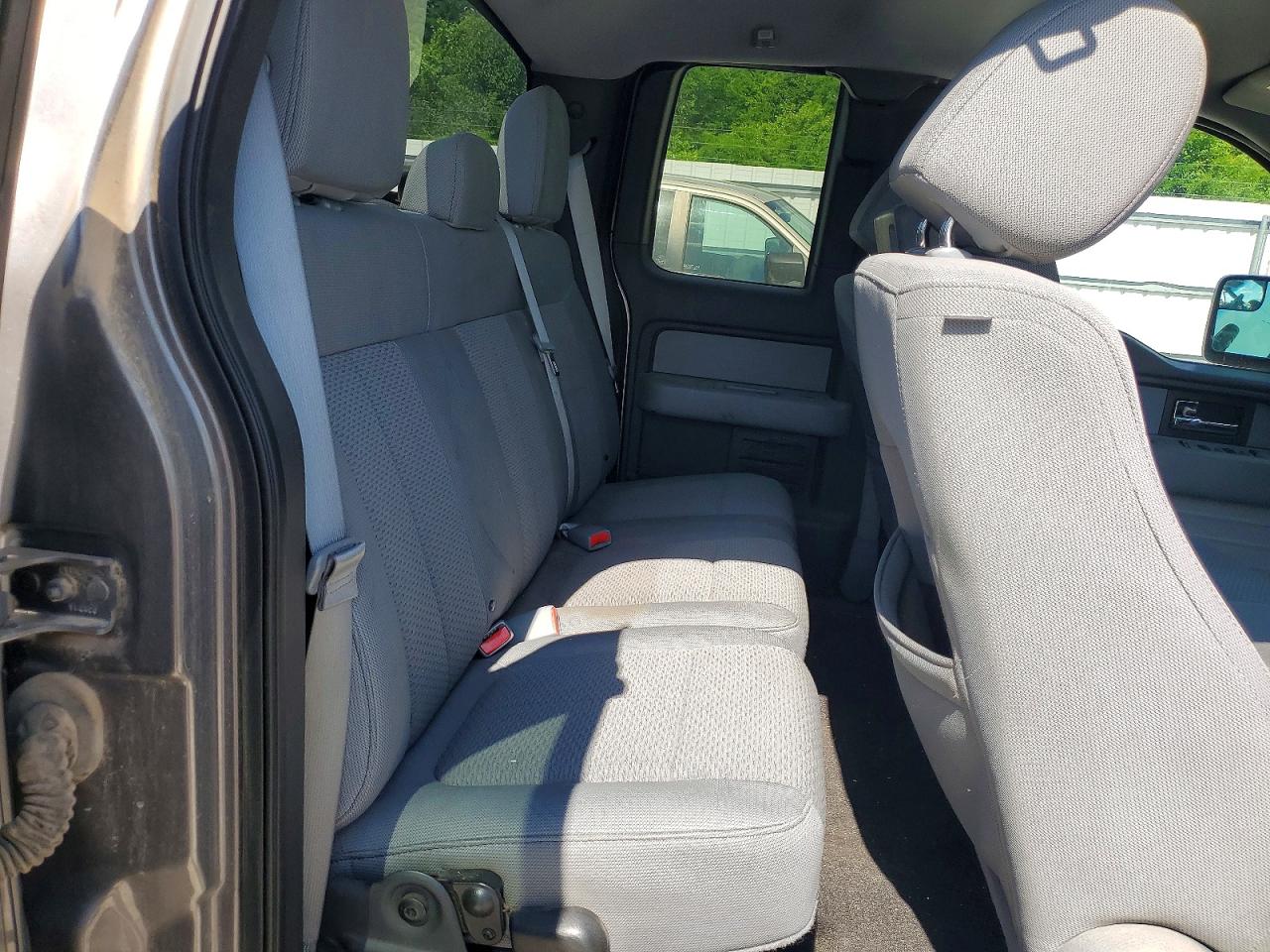 2014 Ford F150 Серый vin: 1FTFX1EF1EFC92061