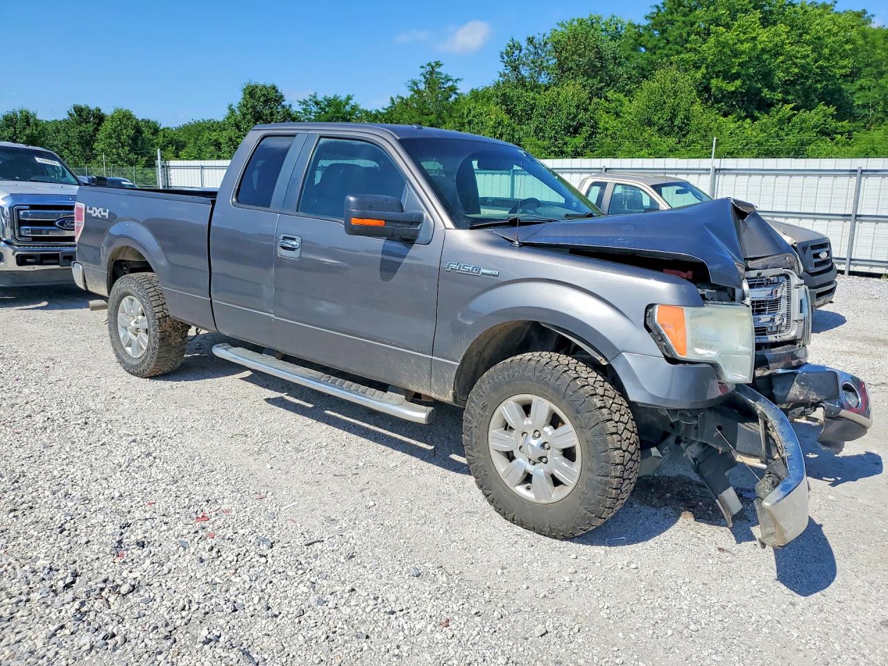 2014 Ford F150 Серый vin: 1FTFX1EF1EFC92061