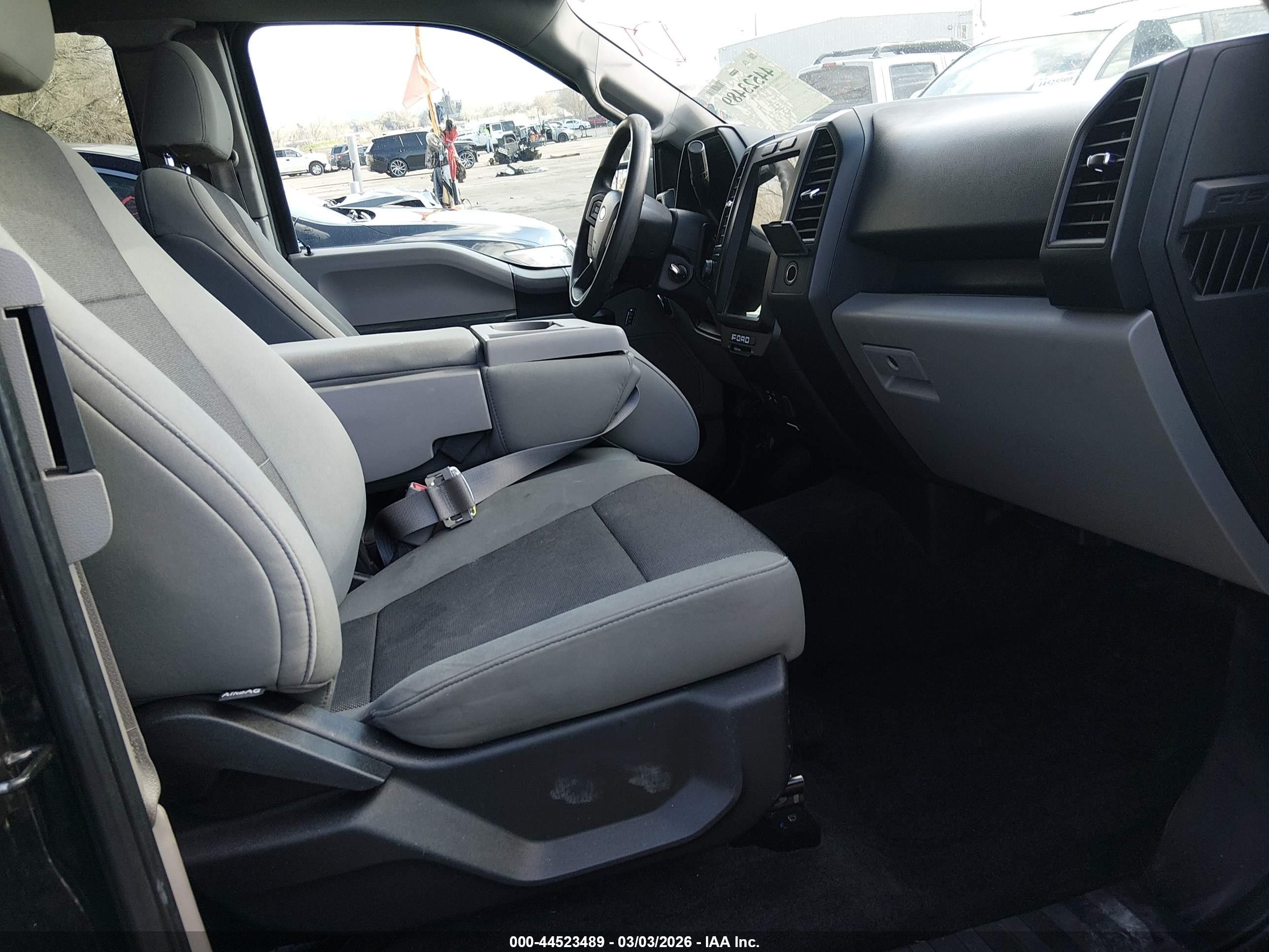 2015 Ford F-150 Xl Черный vin: 1FTFX1EF1FFA76714