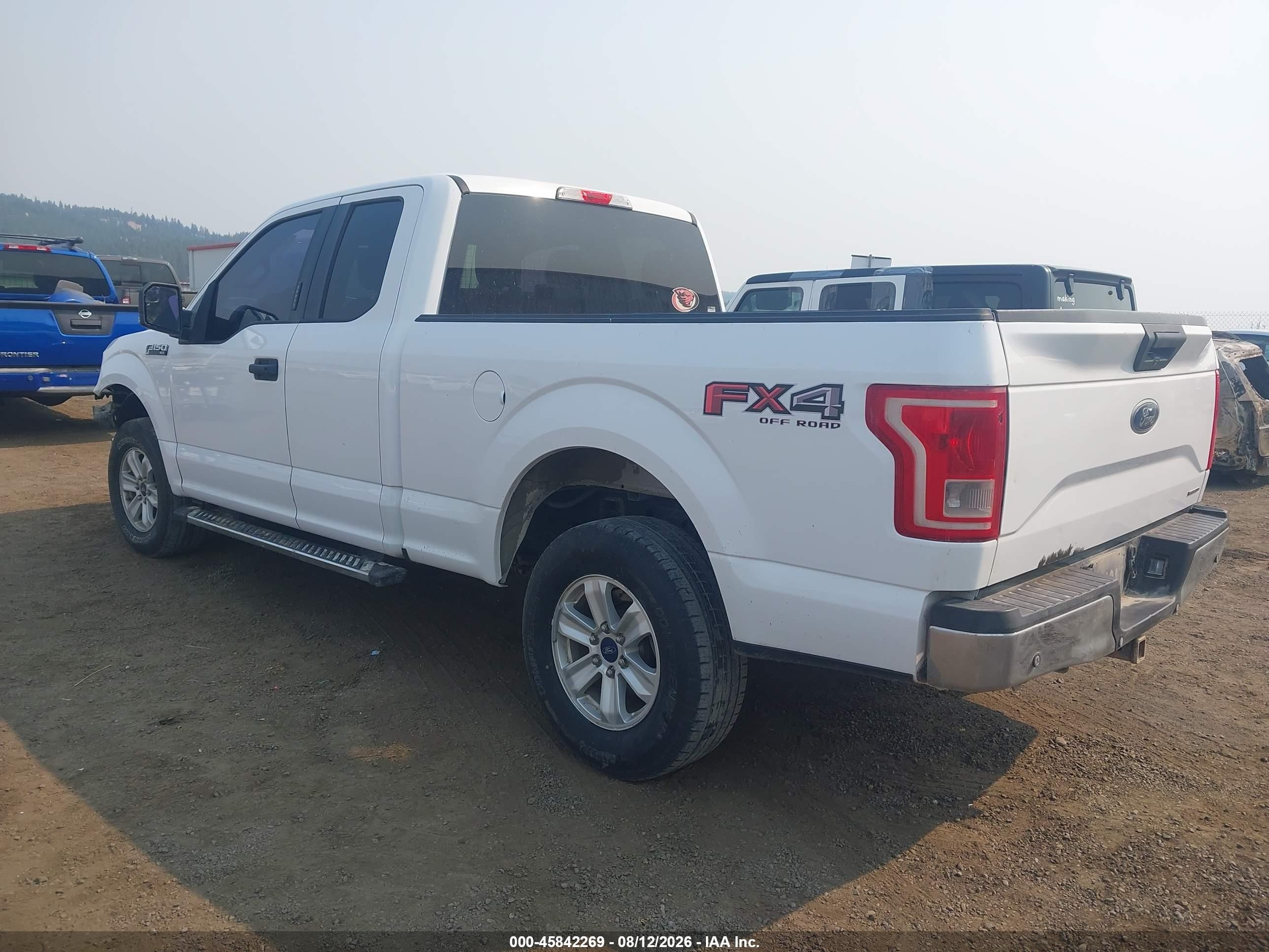2015 Ford F-150 Xlt White vin: 1FTFX1EF1FKD99250
