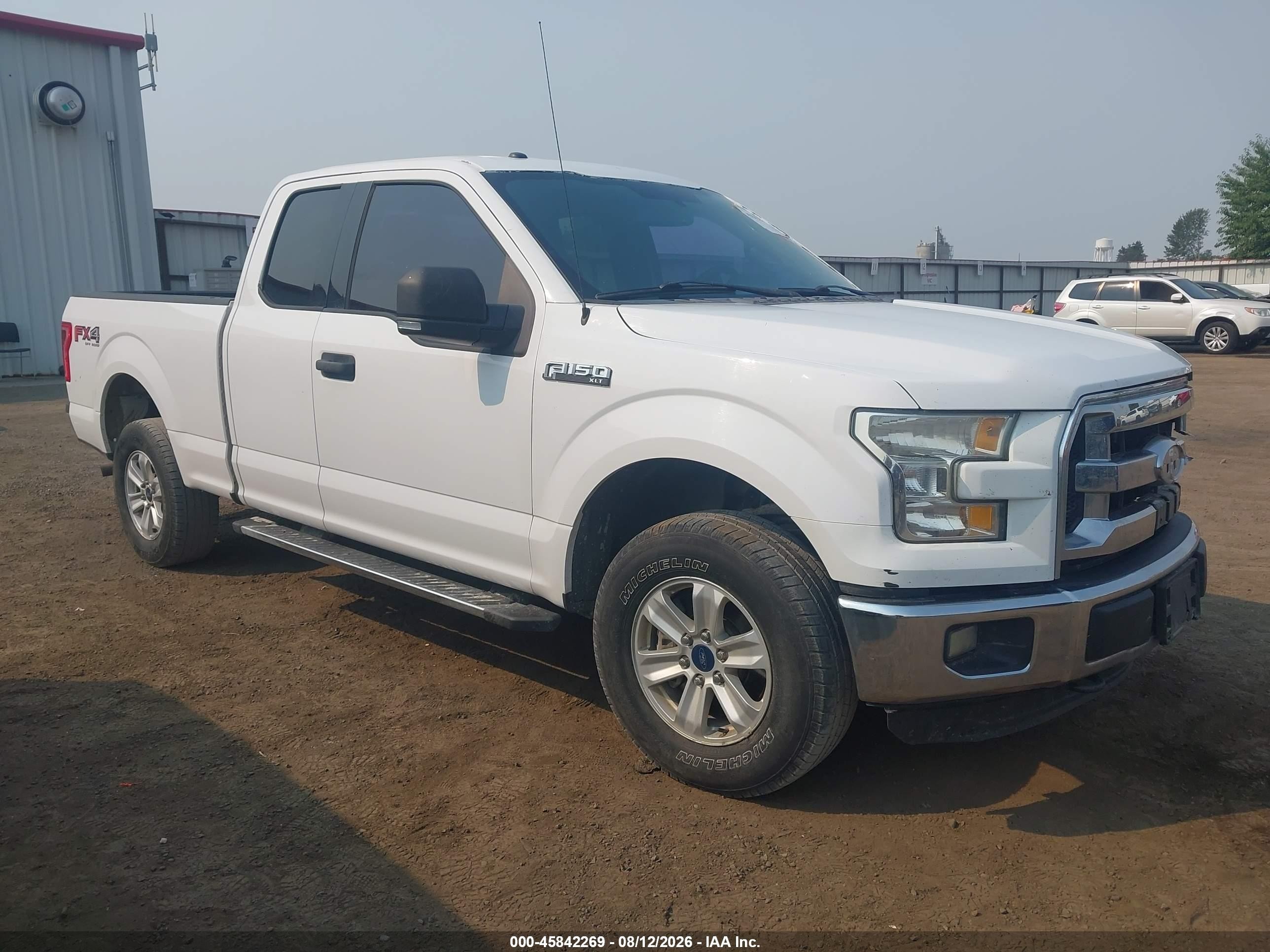 2015 Ford F-150 Xlt White vin: 1FTFX1EF1FKD99250
