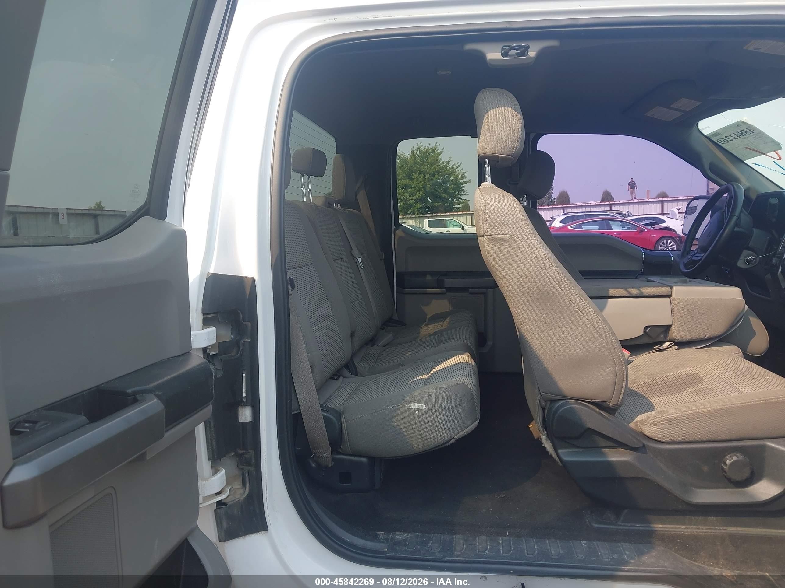 2015 Ford F-150 Xlt White vin: 1FTFX1EF1FKD99250