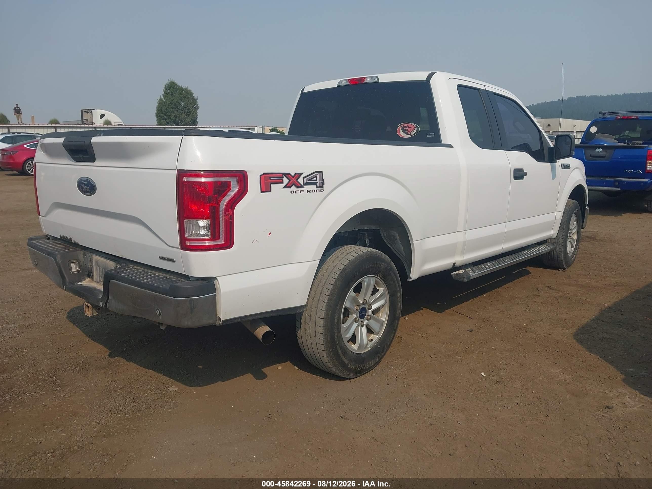 2015 Ford F-150 Xlt White vin: 1FTFX1EF1FKD99250
