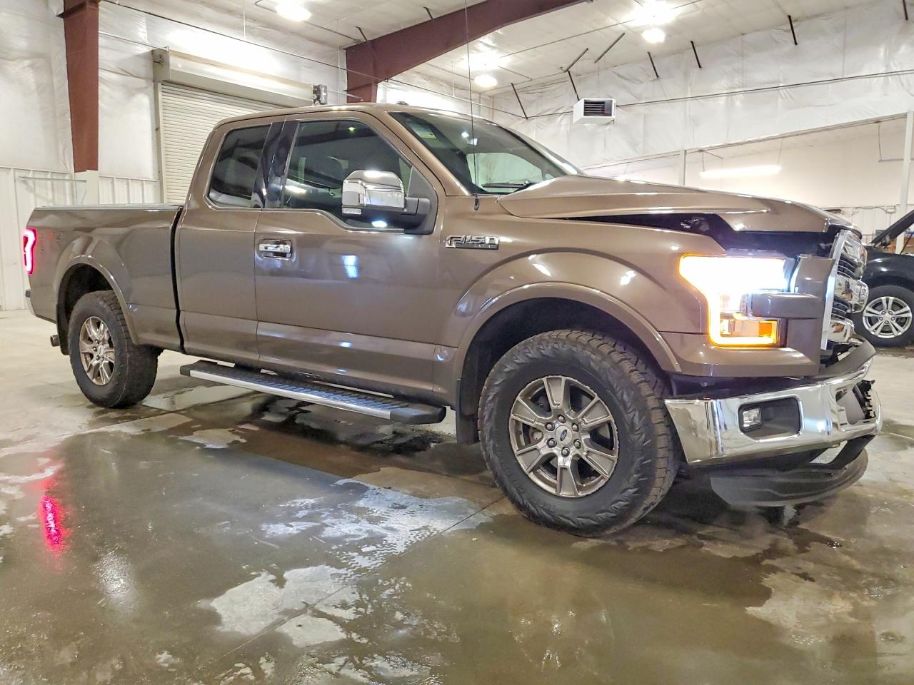 2015 Ford F150 Super Cab Коричневый vin: 1FTFX1EF1FKE50049