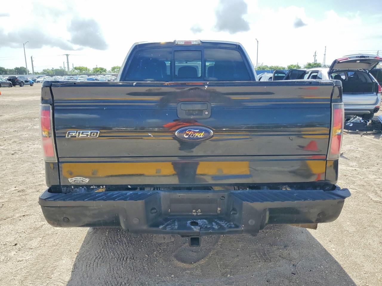 2011 Ford F150 Super Cab Black vin: 1FTFX1EF2BFA29993