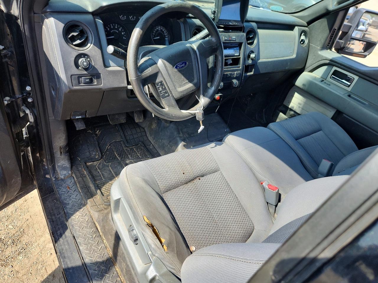 2011 Ford F150 Super Cab Black vin: 1FTFX1EF2BFA94116
