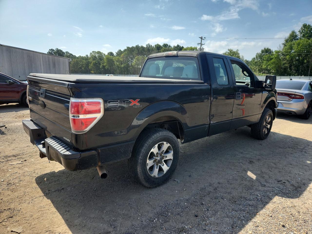 2011 Ford F150 Super Cab Black vin: 1FTFX1EF2BFA94116