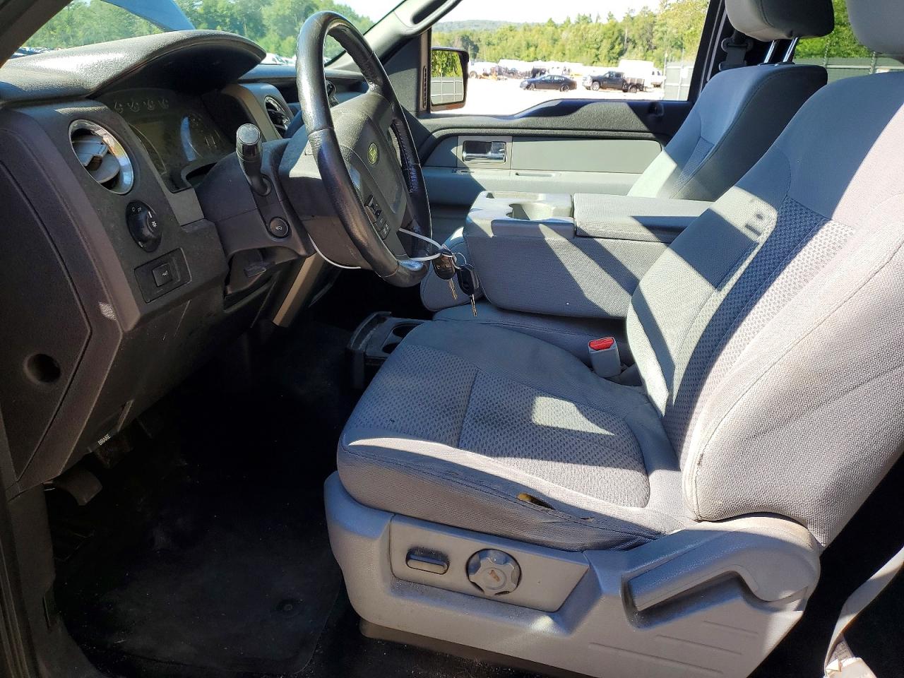 2011 Ford F150 Super Cab Gray vin: 1FTFX1EF2BFB74564