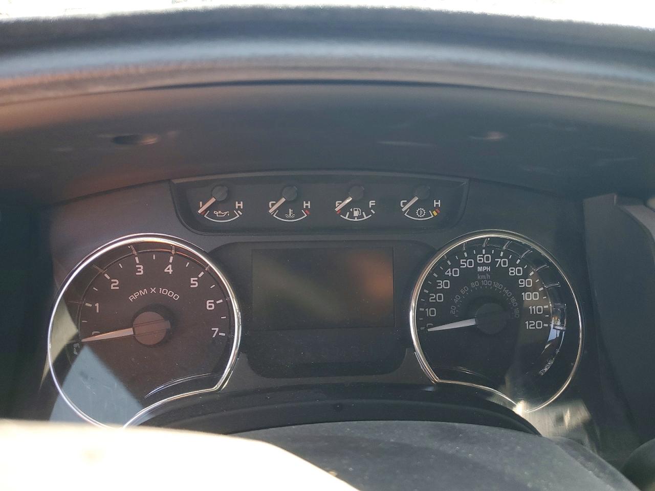 2012 Ford F150 Super Cab White vin: 1FTFX1EF2CFC57283
