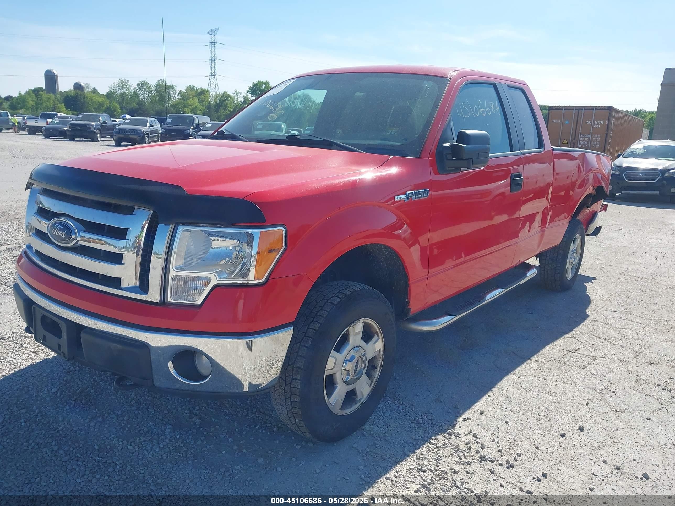 2012 Ford F-150 Xlt Red vin: 1FTFX1EF2CFD04568