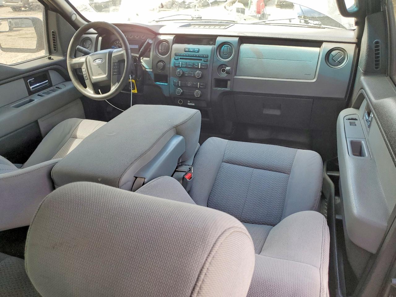 2013 Ford F150 Super Cab Gray vin: 1FTFX1EF2DFA47378