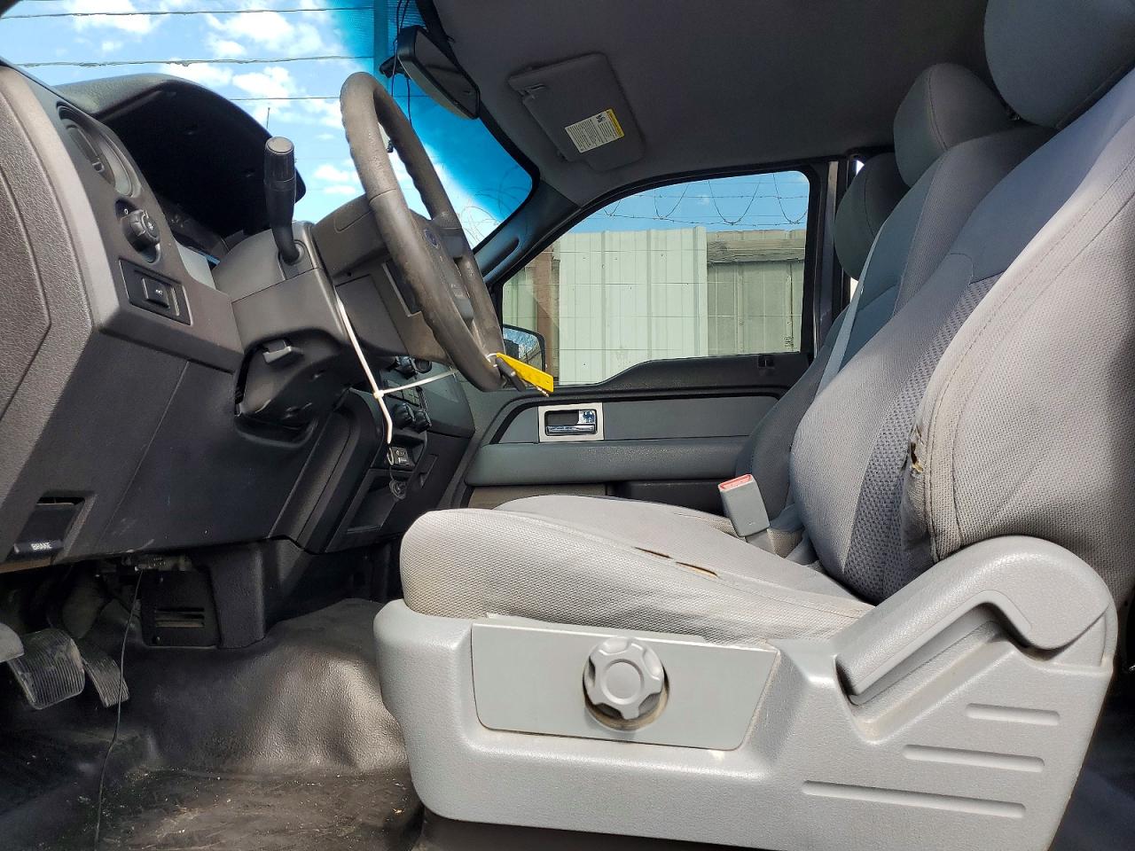 2013 Ford F150 Super Cab Gray vin: 1FTFX1EF2DFA47378