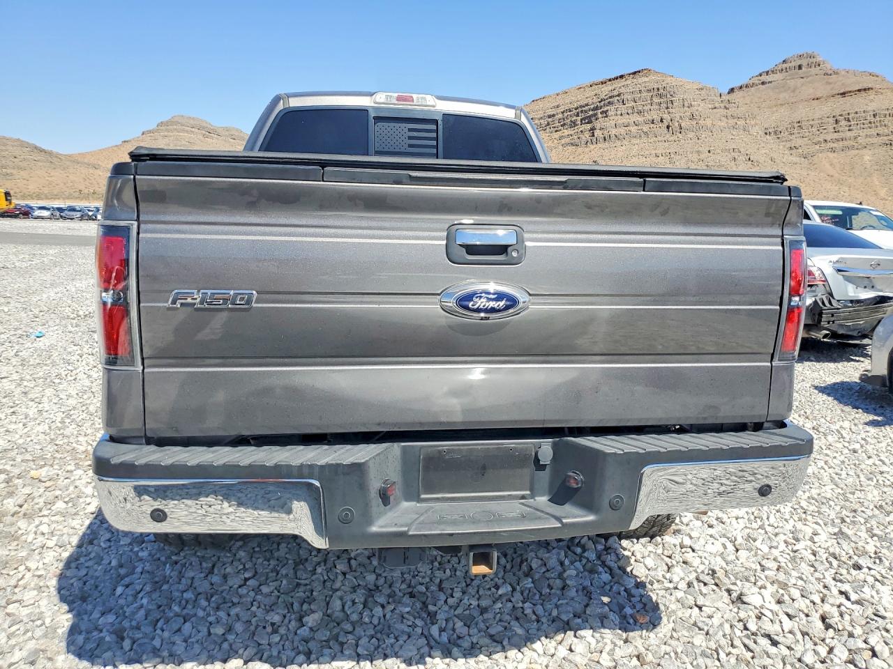 2013 Ford F150 Super Cab Gray vin: 1FTFX1EF2DFC13088