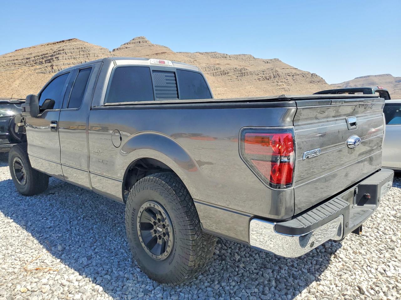 2013 Ford F150 Super Cab Gray vin: 1FTFX1EF2DFC13088