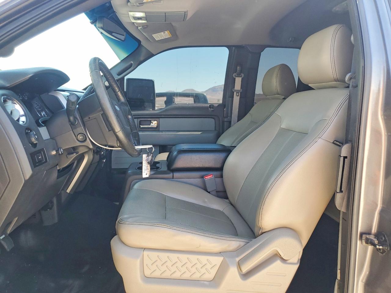 2013 Ford F150 Super Cab Gray vin: 1FTFX1EF2DFC13088