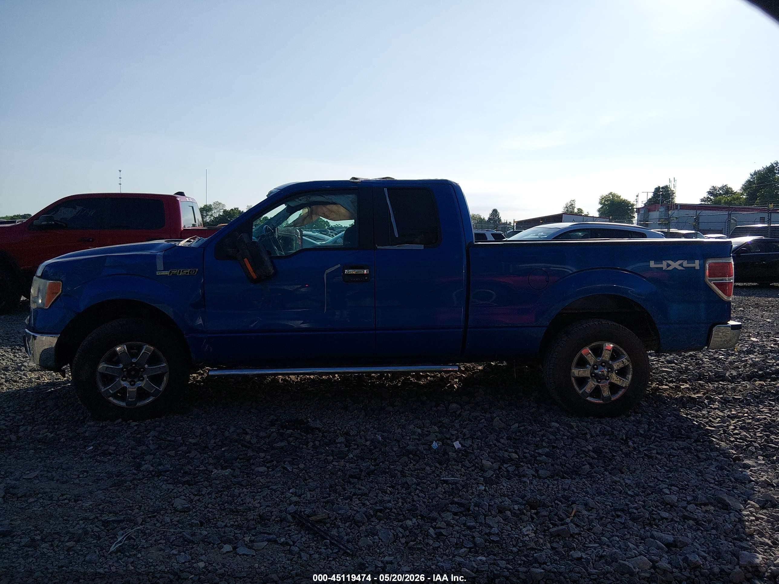 2013 Ford F-150 Xlt Blue vin: 1FTFX1EF2DFD54601