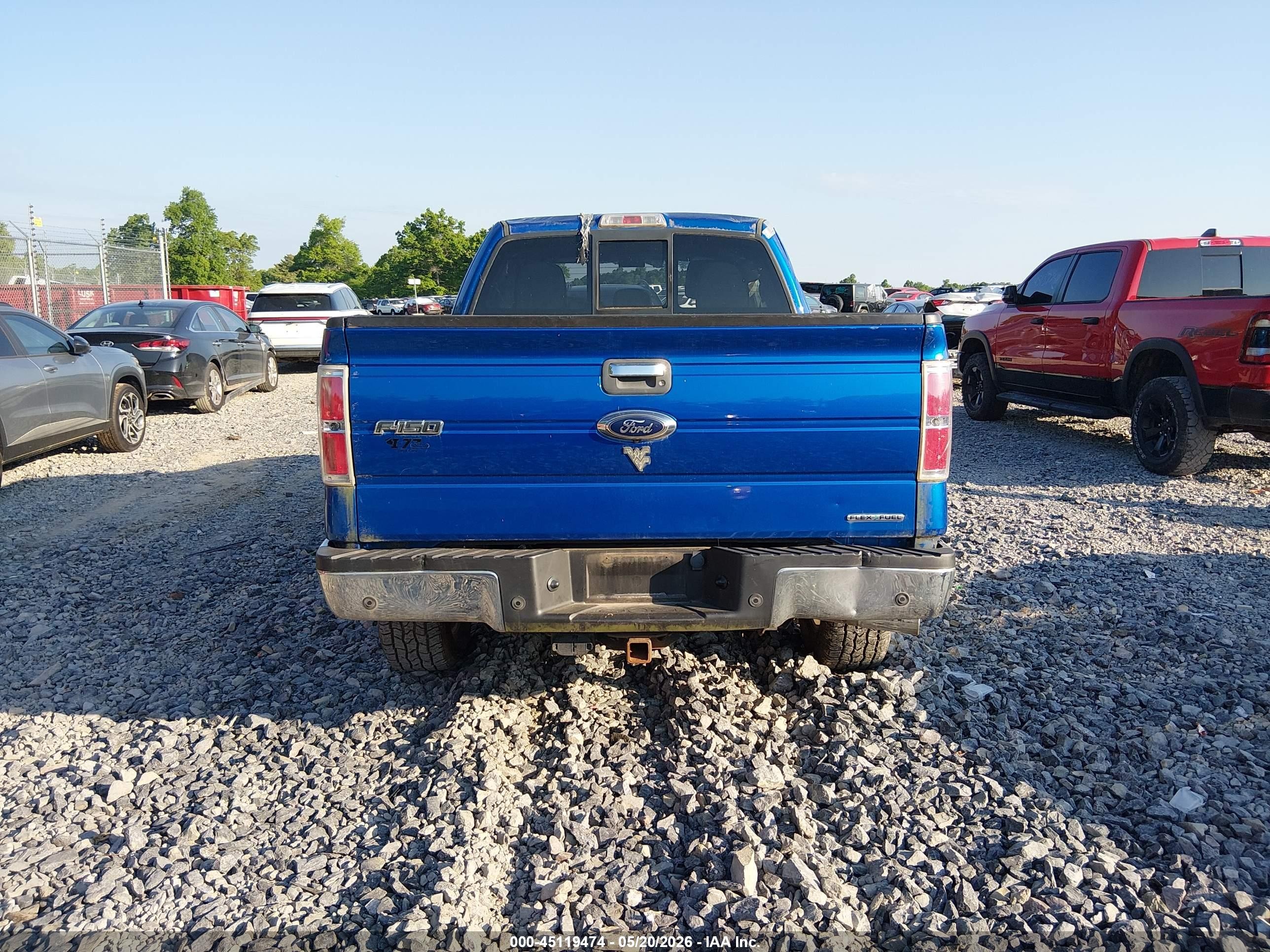 2013 Ford F-150 Xlt Blue vin: 1FTFX1EF2DFD54601