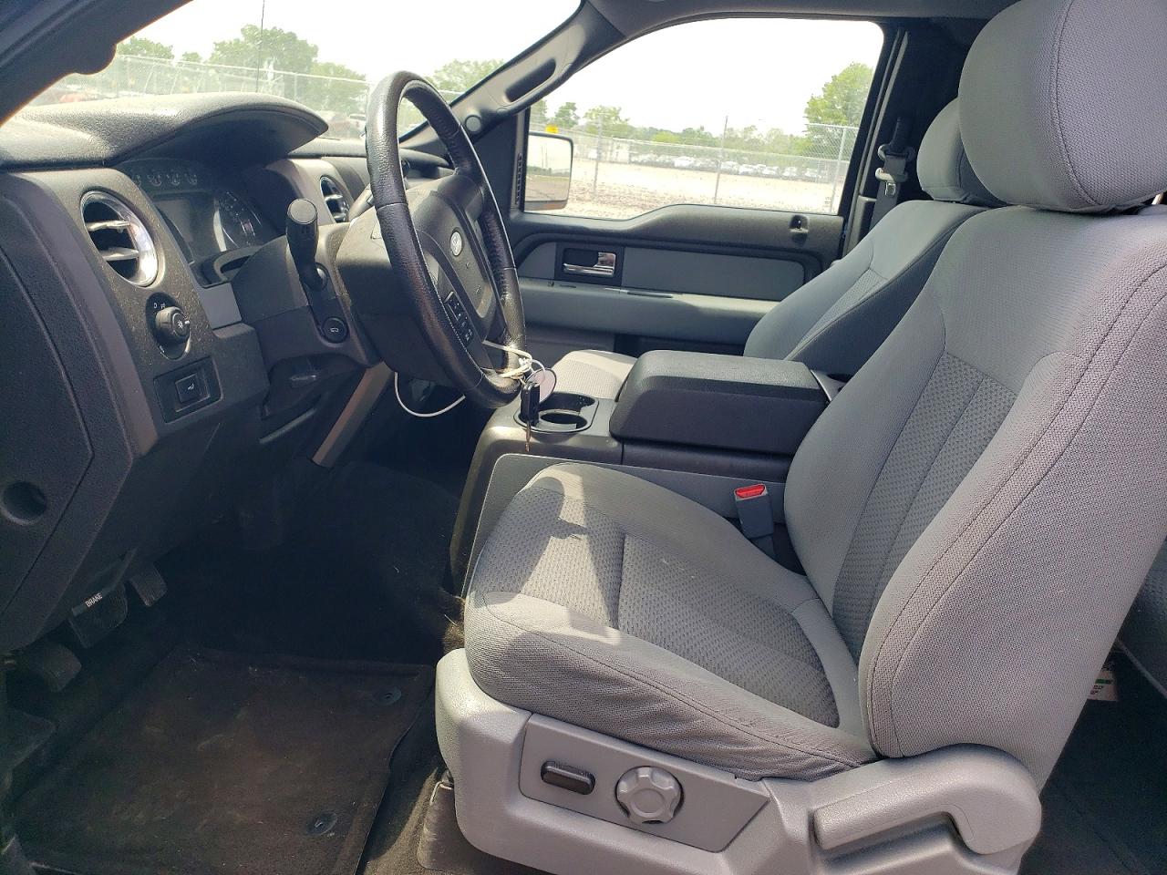 2013 Ford F150 Super Cab Blue vin: 1FTFX1EF2DKD22061