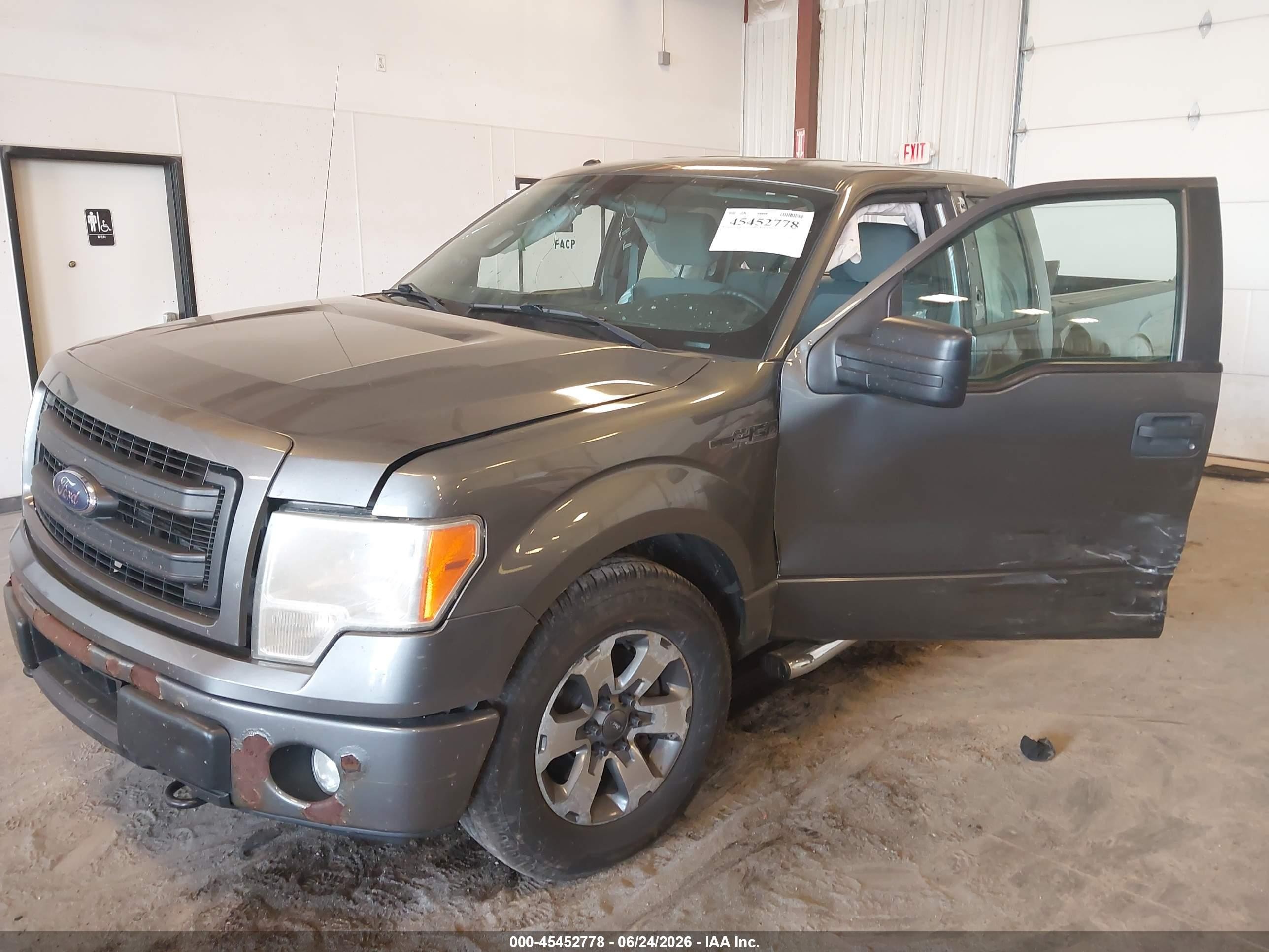 2014 Ford F-150   Gray vin: 1FTFX1EF2EFB46008
