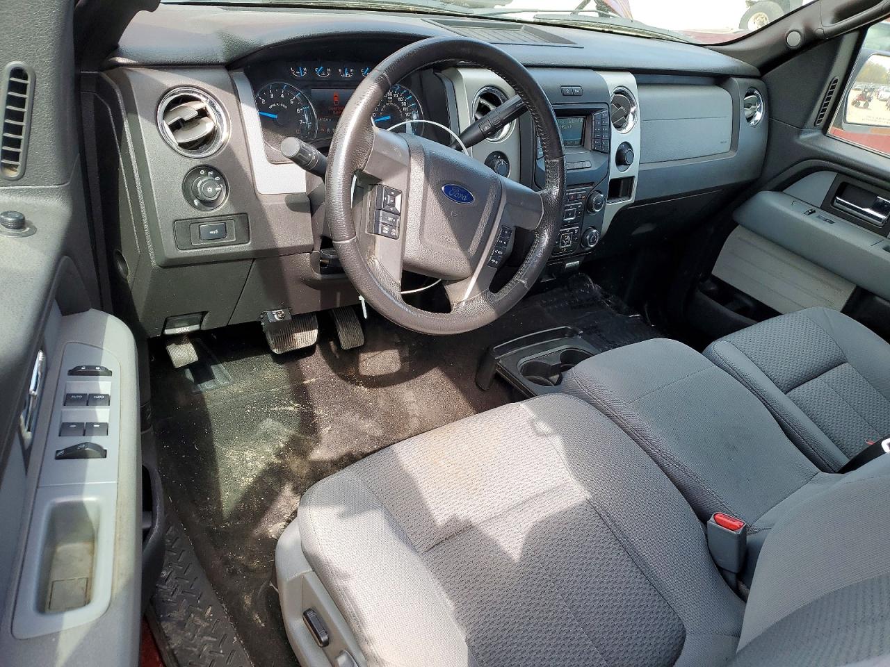 2014 Ford F150 Super Cab Red vin: 1FTFX1EF2EKD05505