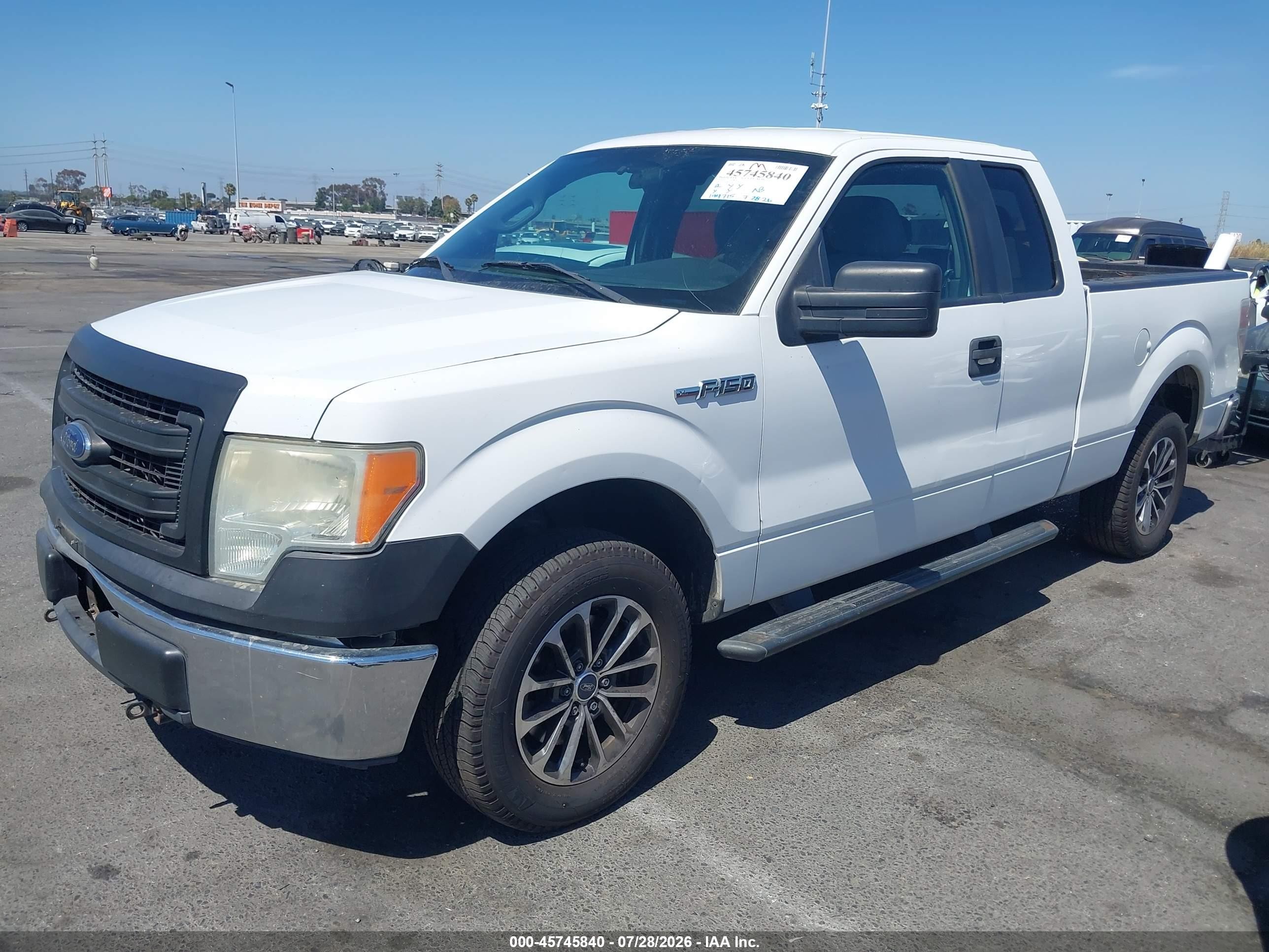 2014 Ford F-150 Xl Белый vin: 1FTFX1EF2EKF39773