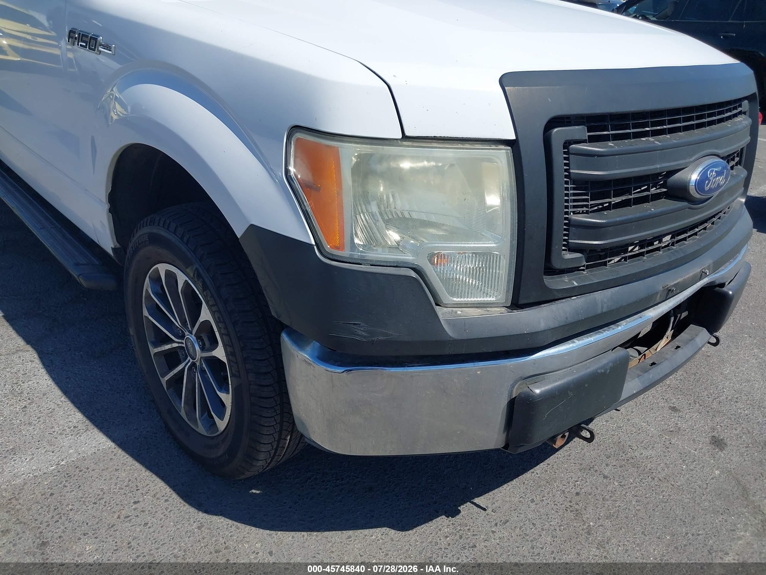 2014 Ford F-150 Xl Белый vin: 1FTFX1EF2EKF39773