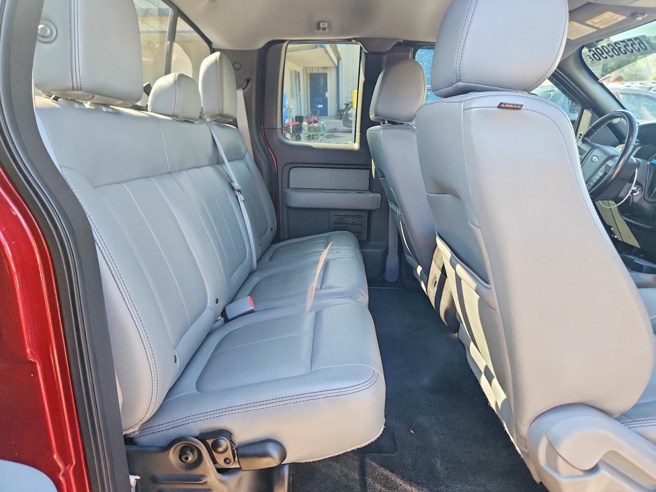 2014 Ford F150 Super Cab Burgundy vin: 1FTFX1EF2EKG44443