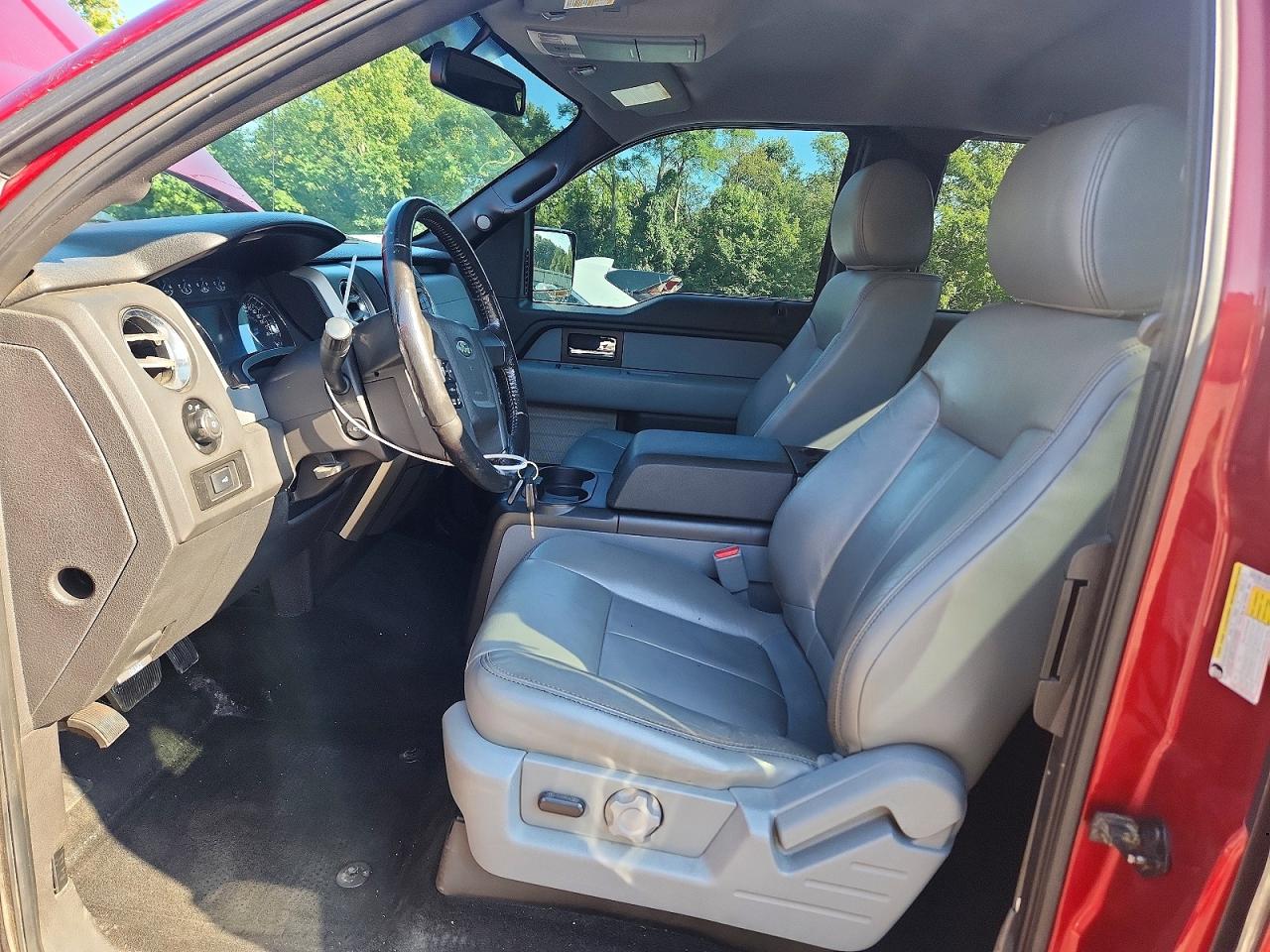 2014 Ford F150 Super Cab Burgundy vin: 1FTFX1EF2EKG44443