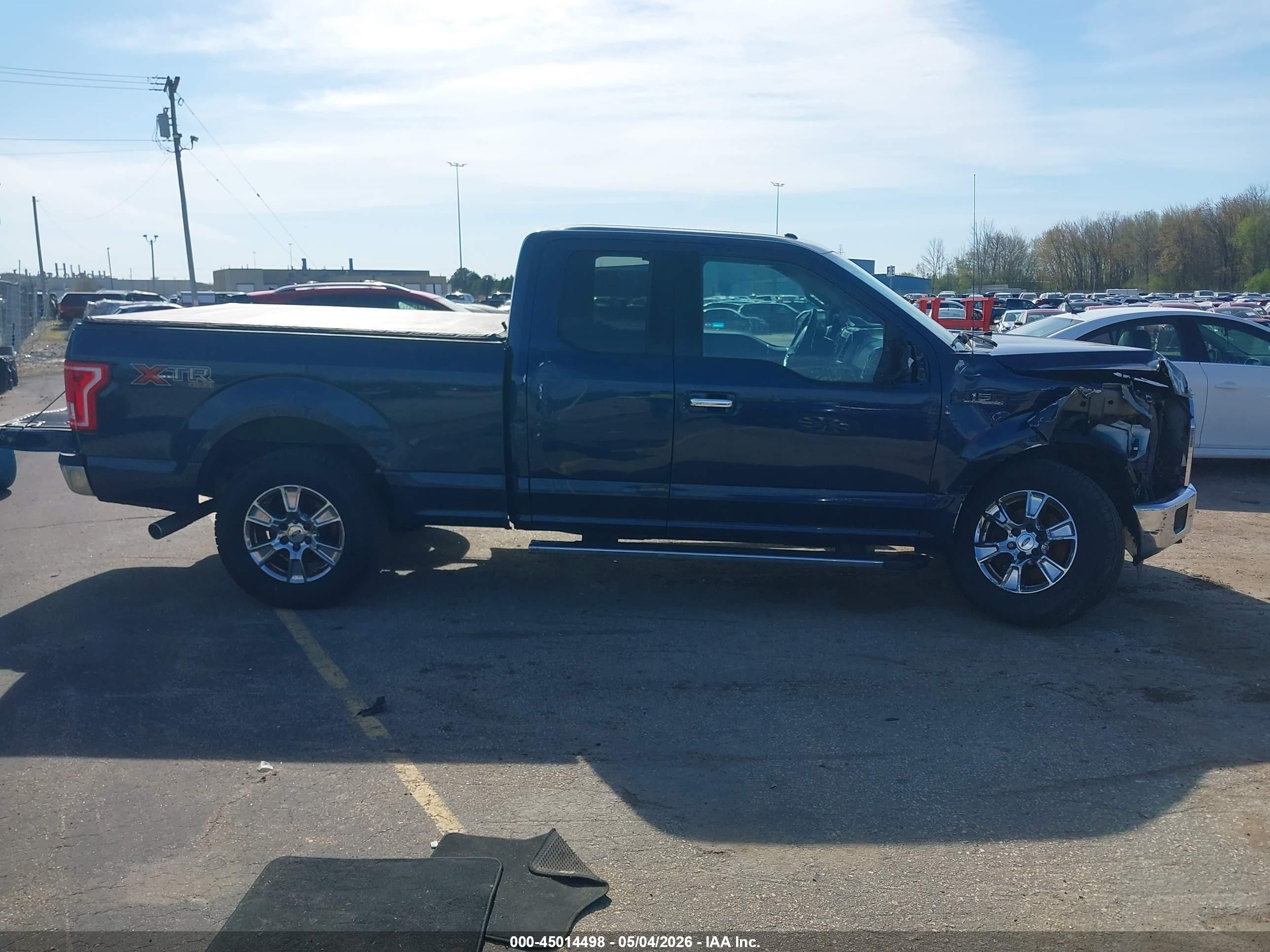 2015 Ford F-150 Xlt Blue vin: 1FTFX1EF2FFB08456