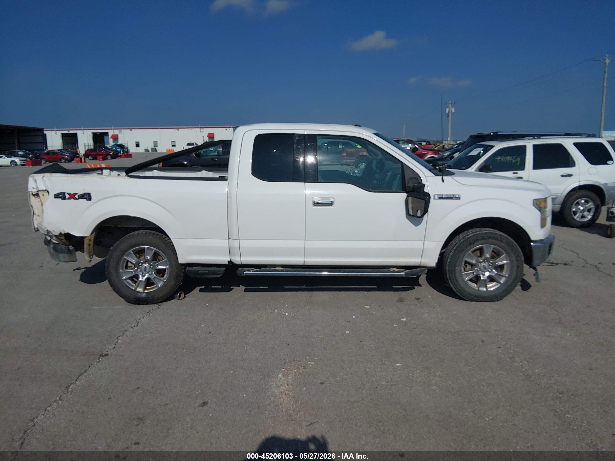2015 Ford F-150 Xlt White vin: 1FTFX1EF2FKF08346