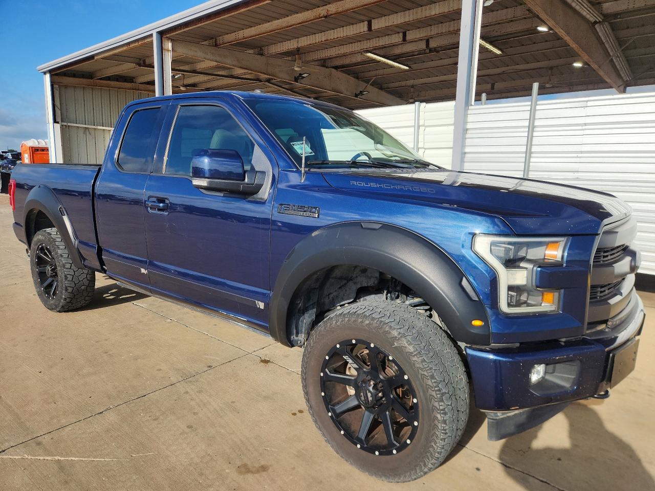 2017 Ford F150 Super Cab Синий vin: 1FTFX1EF2HKC00161