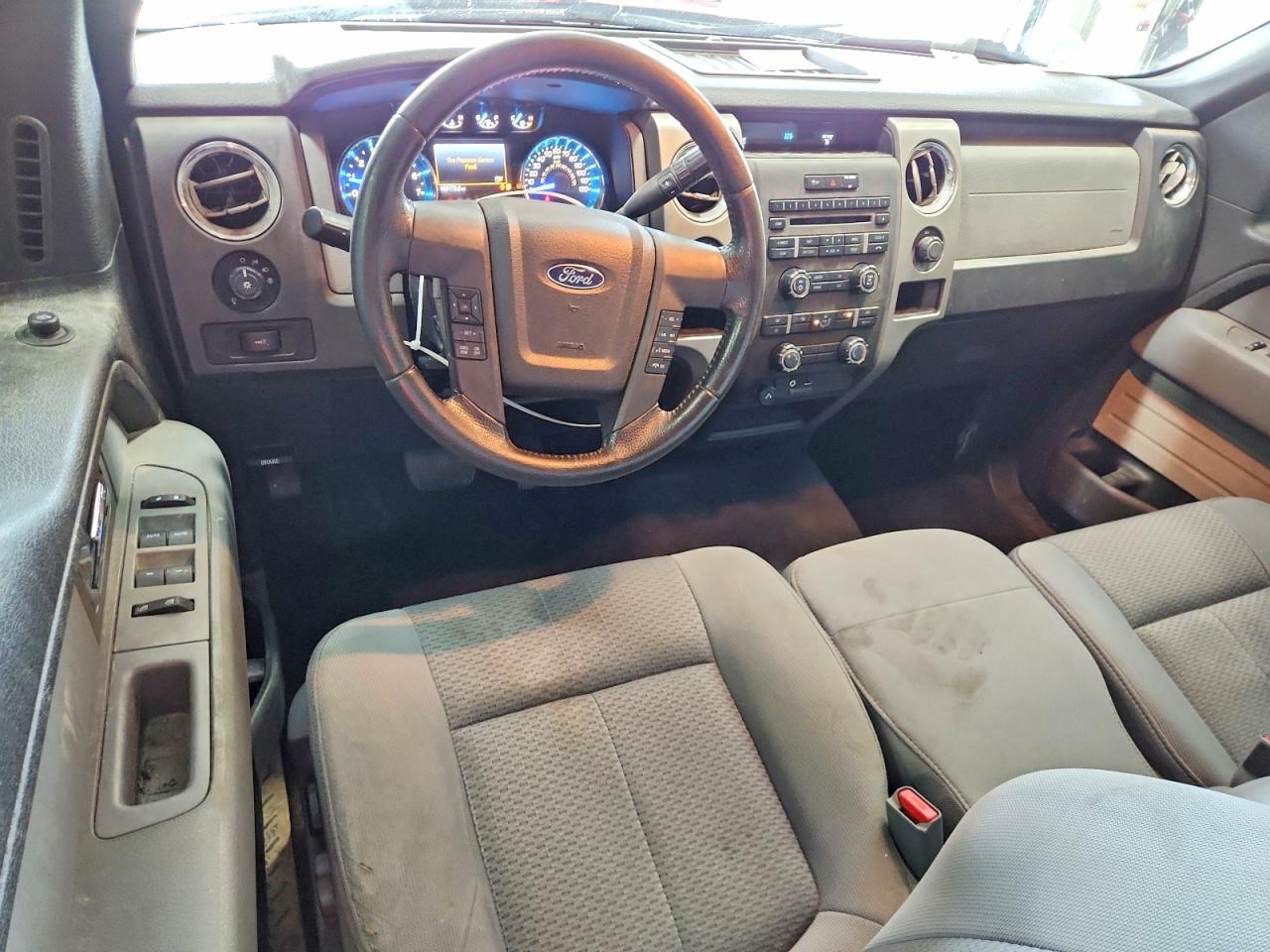 2011 Ford F150 Super Cab Red vin: 1FTFX1EF3BFA03838