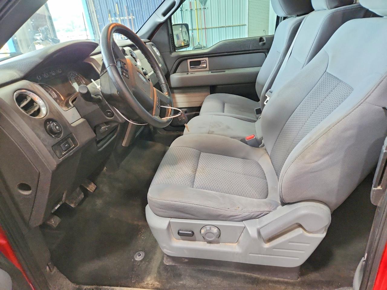 2011 Ford F150 Super Cab Red vin: 1FTFX1EF3BFA03838