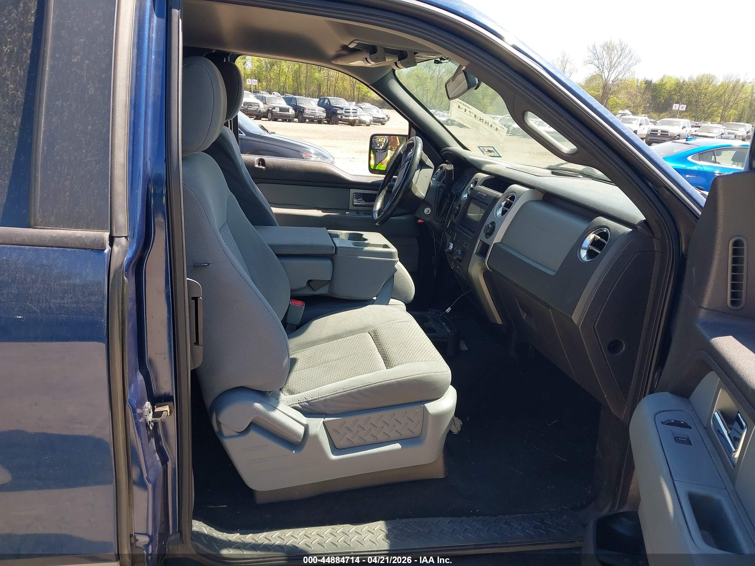 2011 Ford F-150 Xlt Blue vin: 1FTFX1EF3BFA58077