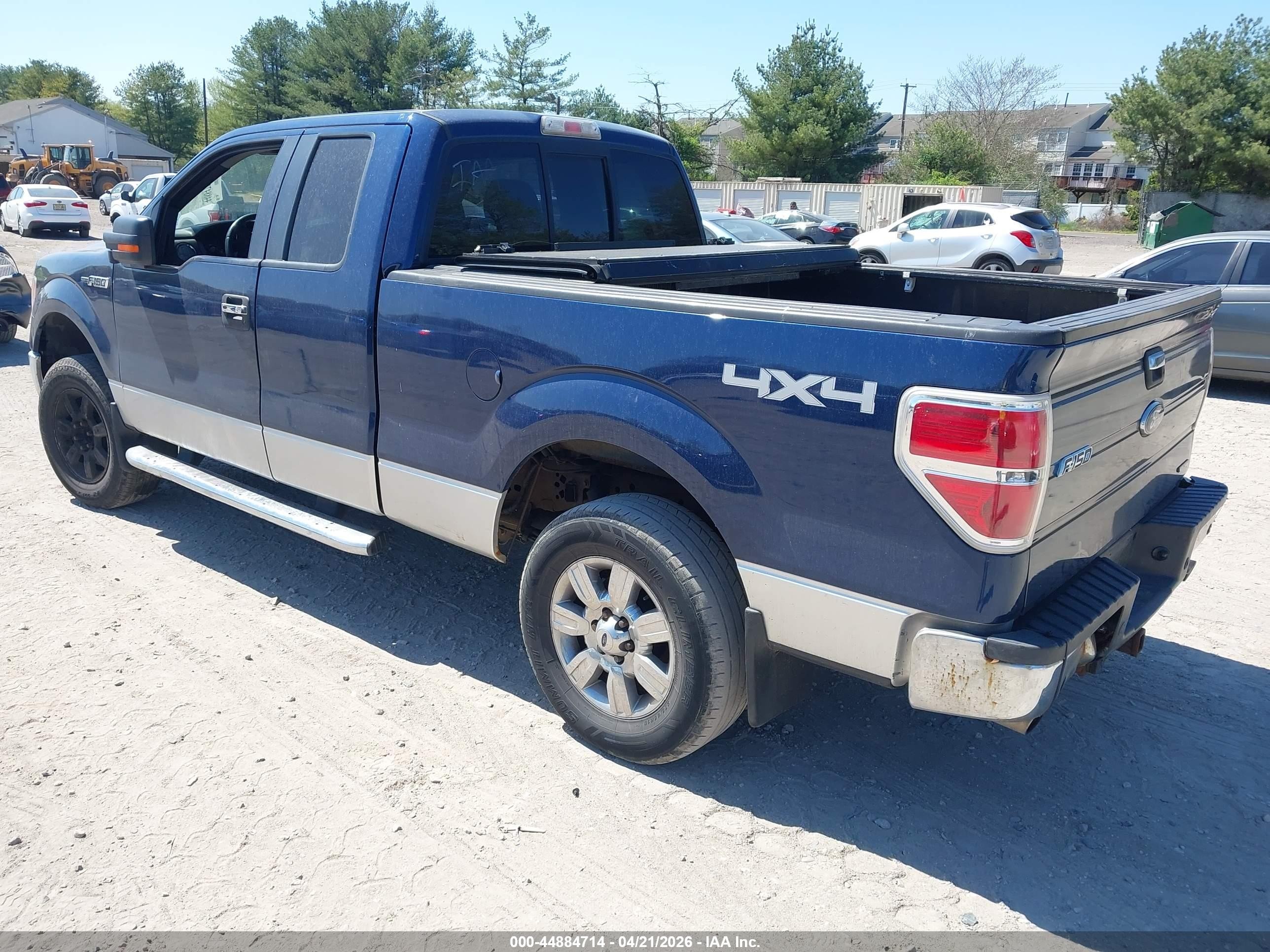 2011 Ford F-150 Xlt Blue vin: 1FTFX1EF3BFA58077