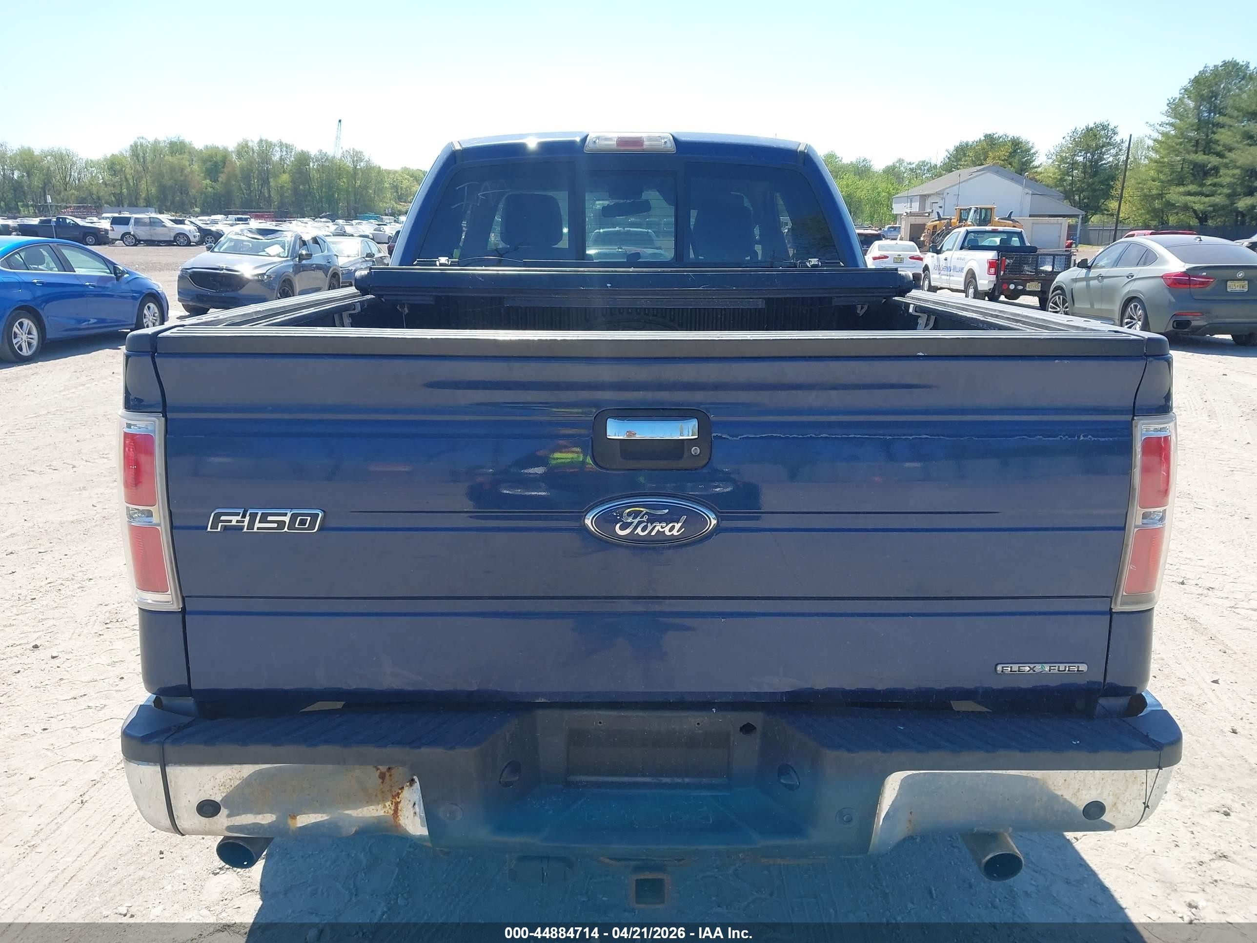 2011 Ford F-150 Xlt Blue vin: 1FTFX1EF3BFA58077