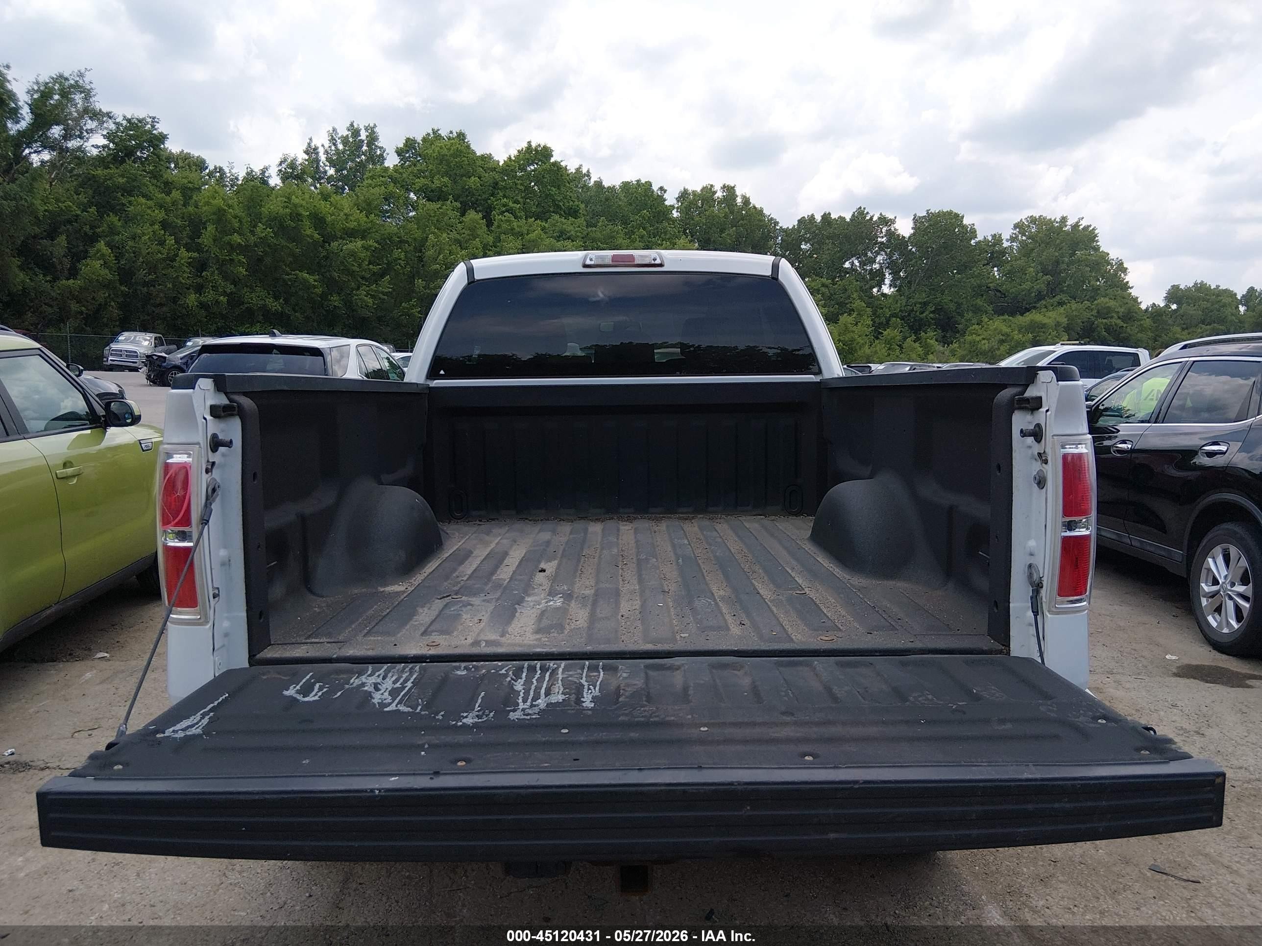 2011 Ford F-150 Xlt Белый vin: 1FTFX1EF3BFD41417
