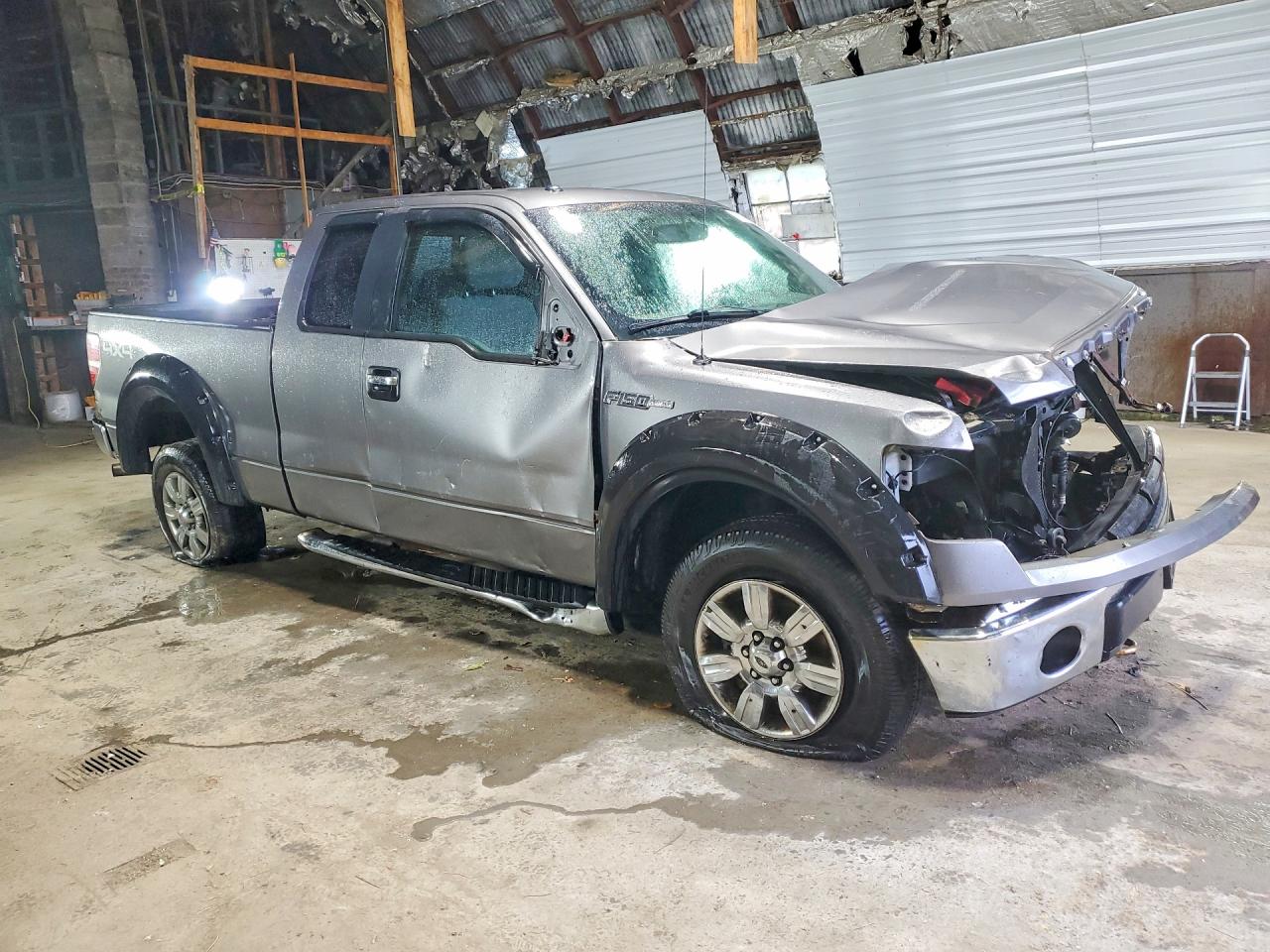 2012 Ford F150 Super Cab Gray vin: 1FTFX1EF3CFB78771