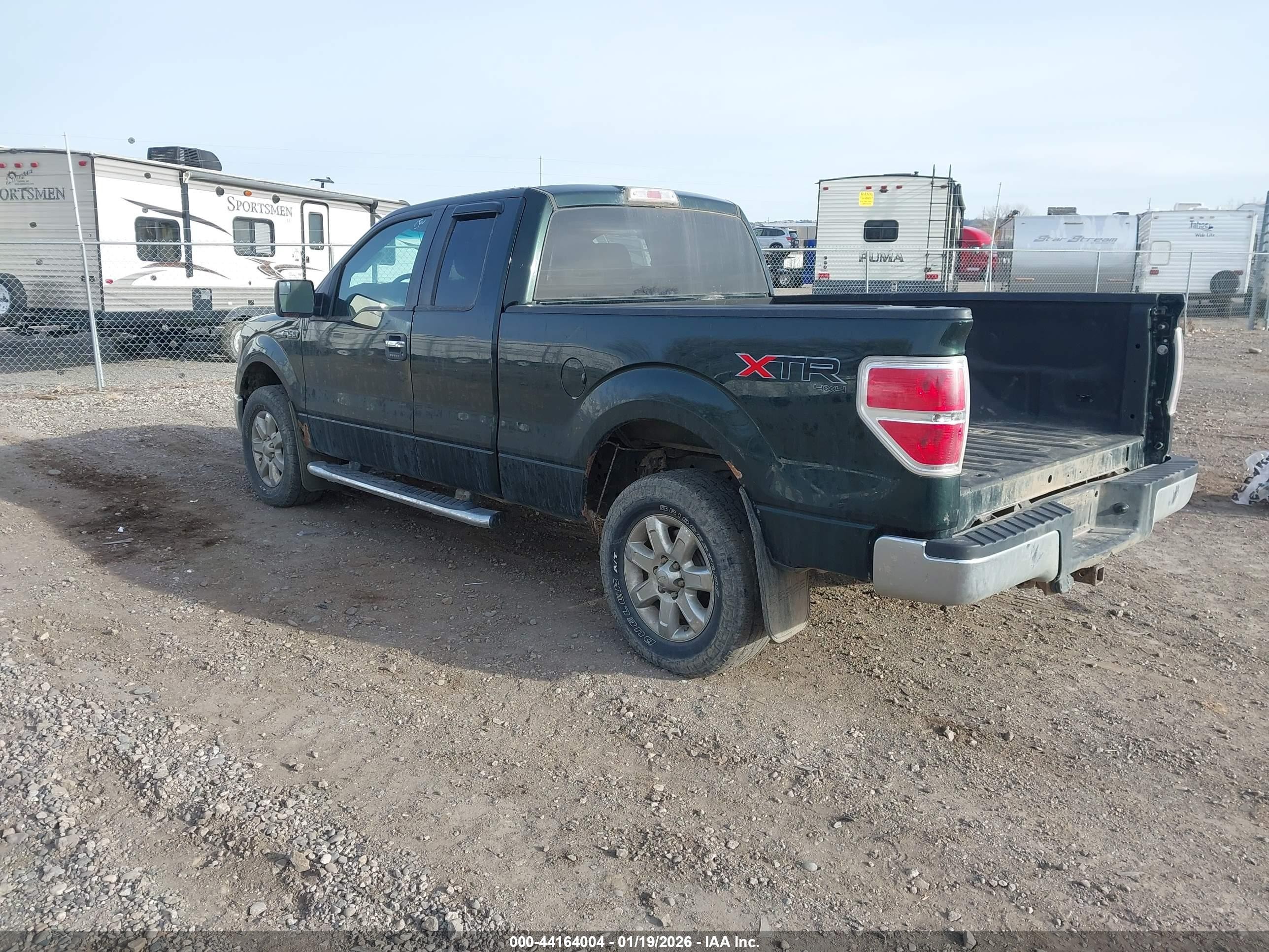 2013 Ford F-150 Xlt Зеленый vin: 1FTFX1EF3DFC30238