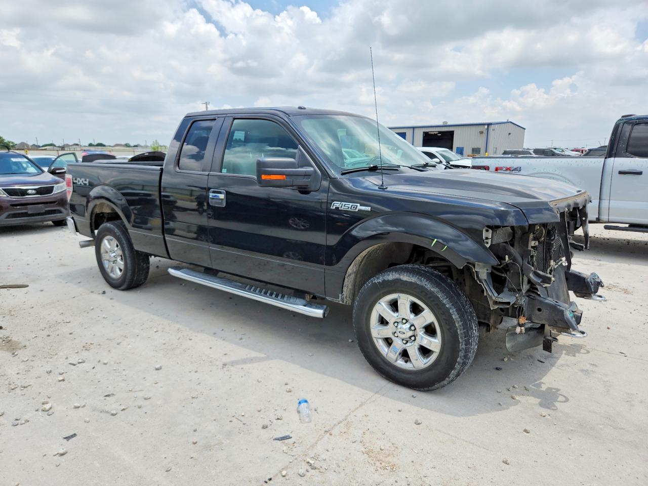 2013 Ford F150 Super Cab Black vin: 1FTFX1EF3DKD22618