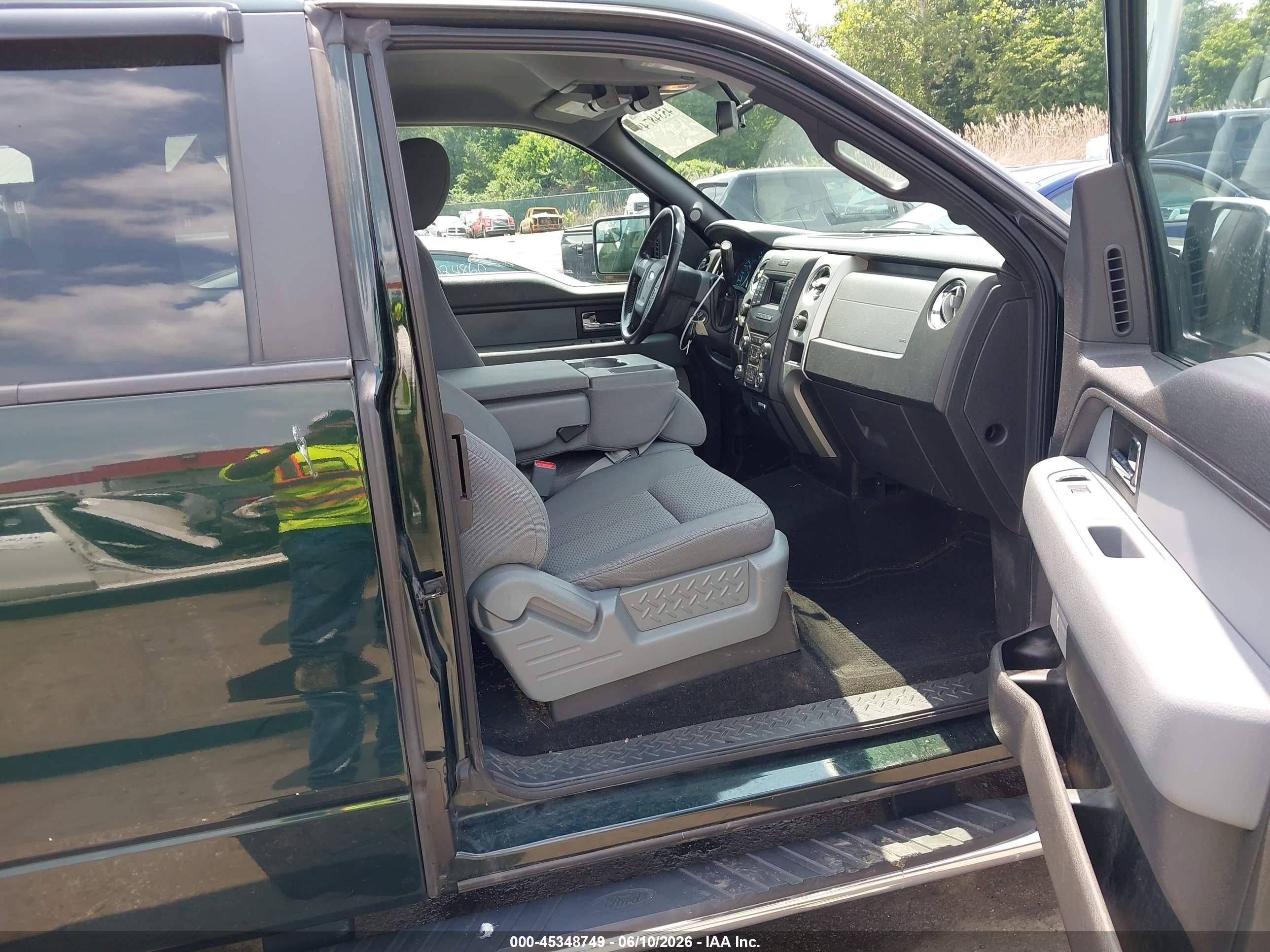 2013 Ford F-150 Xlt Green vin: 1FTFX1EF3DKG42151