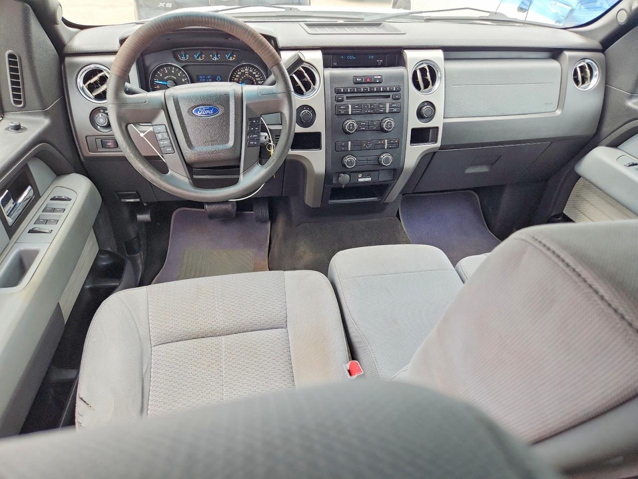 2014 Ford F150 Super Cab White vin: 1FTFX1EF3EFA71108