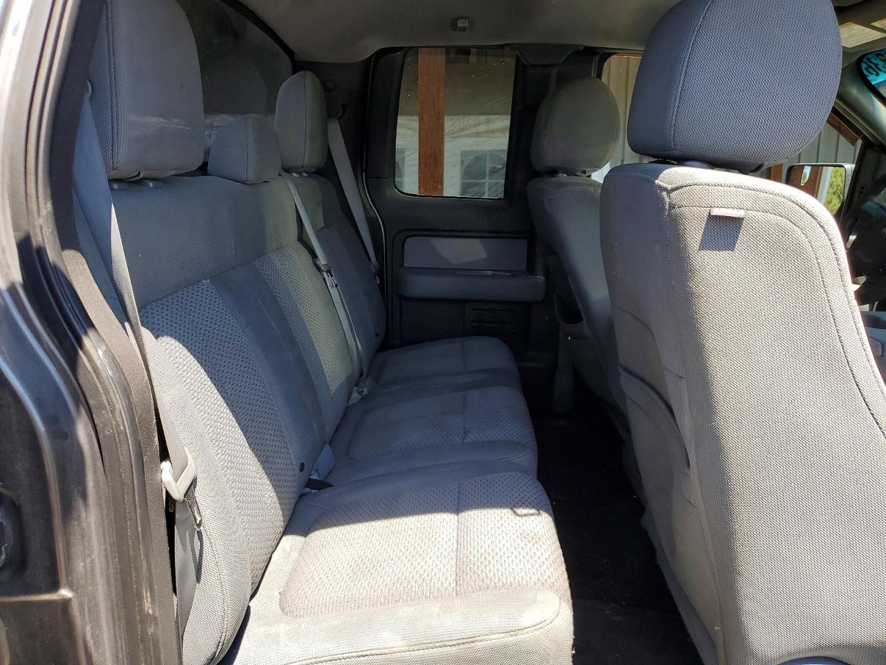 2014 Ford F150 Super Cab Серый vin: 1FTFX1EF3EFC78064