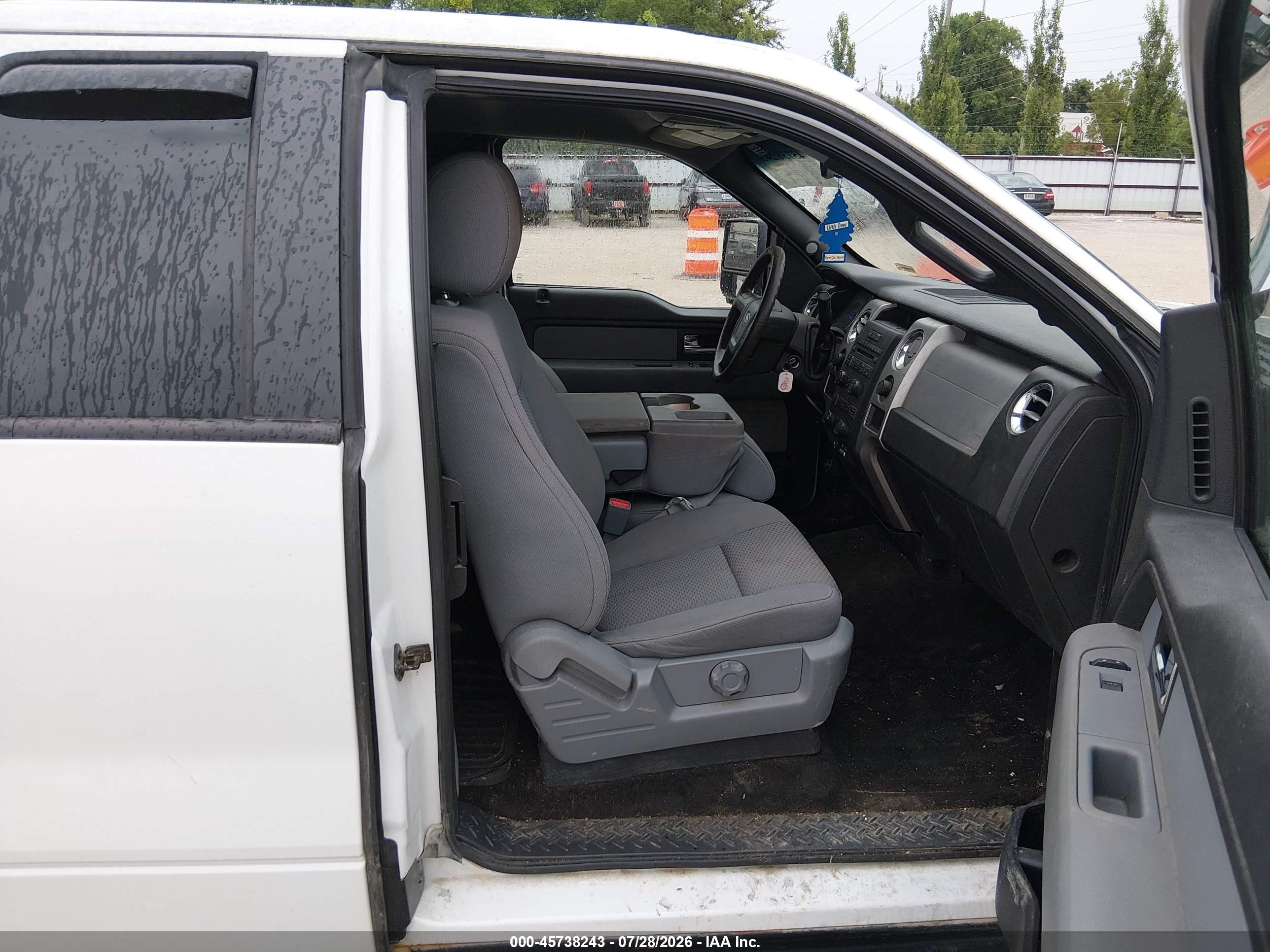 2014 Ford F-150 Xlt Белый vin: 1FTFX1EF3EKD69245