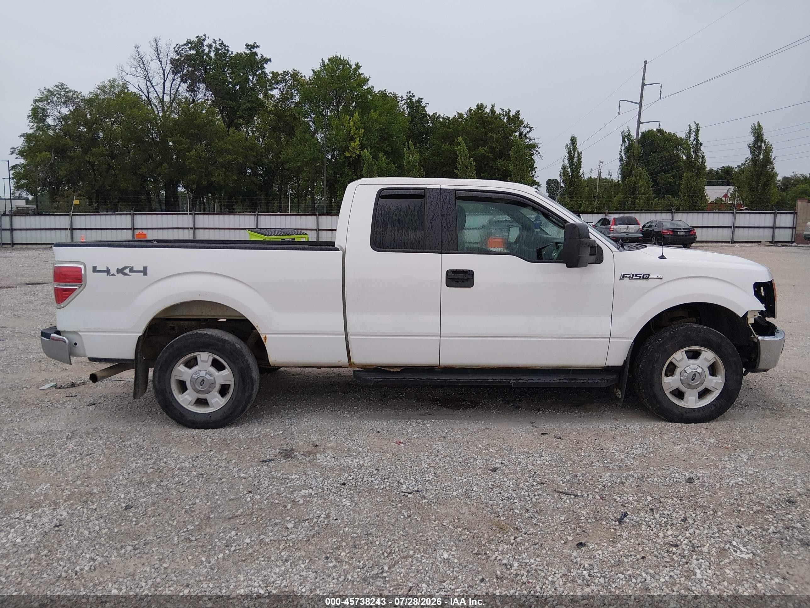 2014 Ford F-150 Xlt Белый vin: 1FTFX1EF3EKD69245