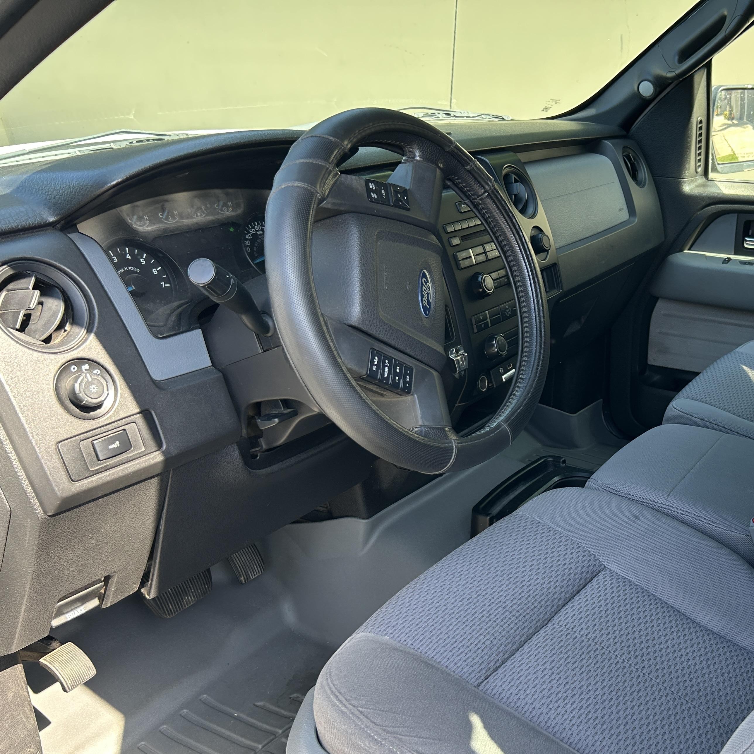 2014 Ford F-150 Xl White vin: 1FTFX1EF3EKF80493