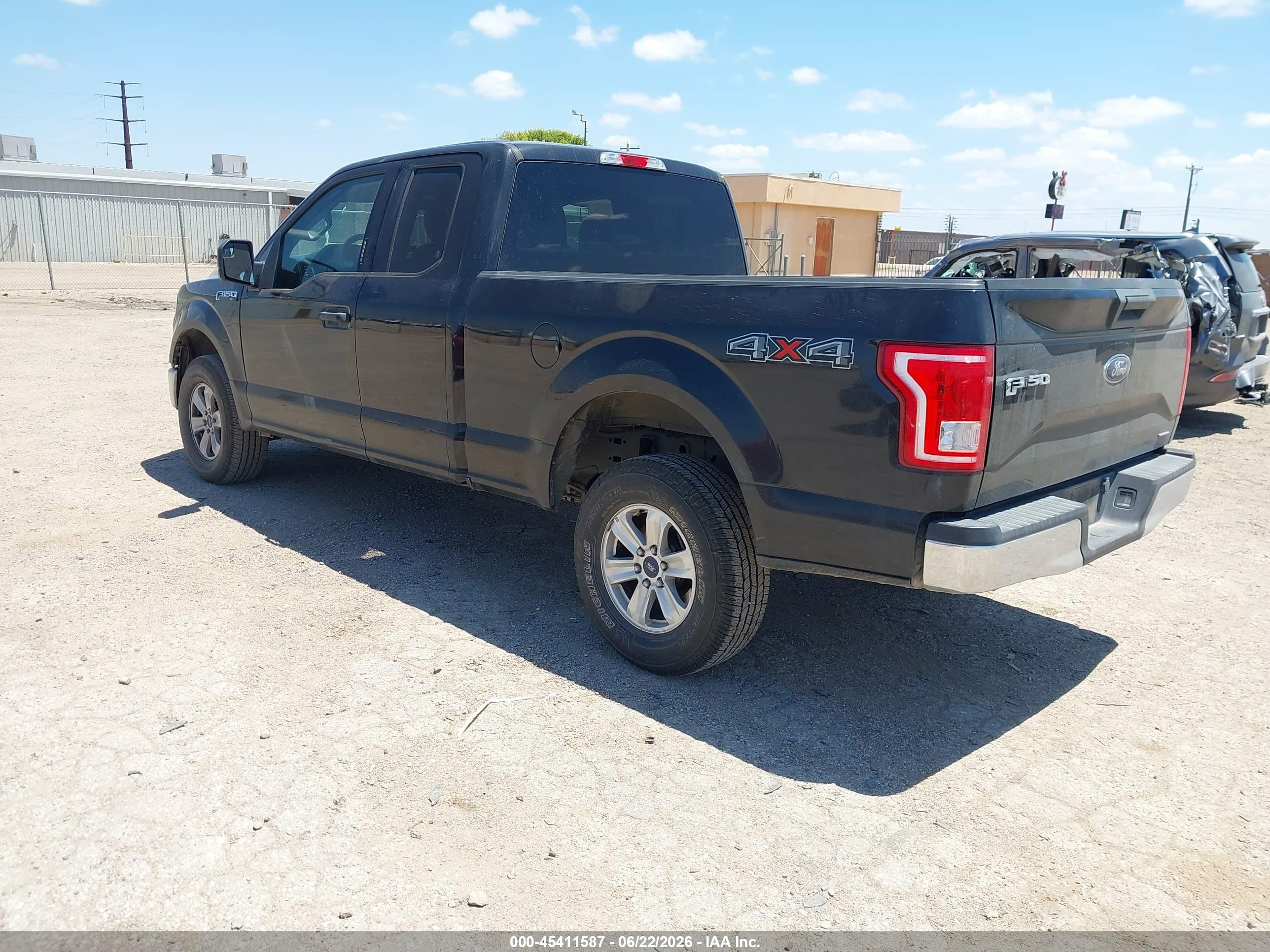 2015 Ford F-150 Xlt Blue vin: 1FTFX1EF3FFA59185